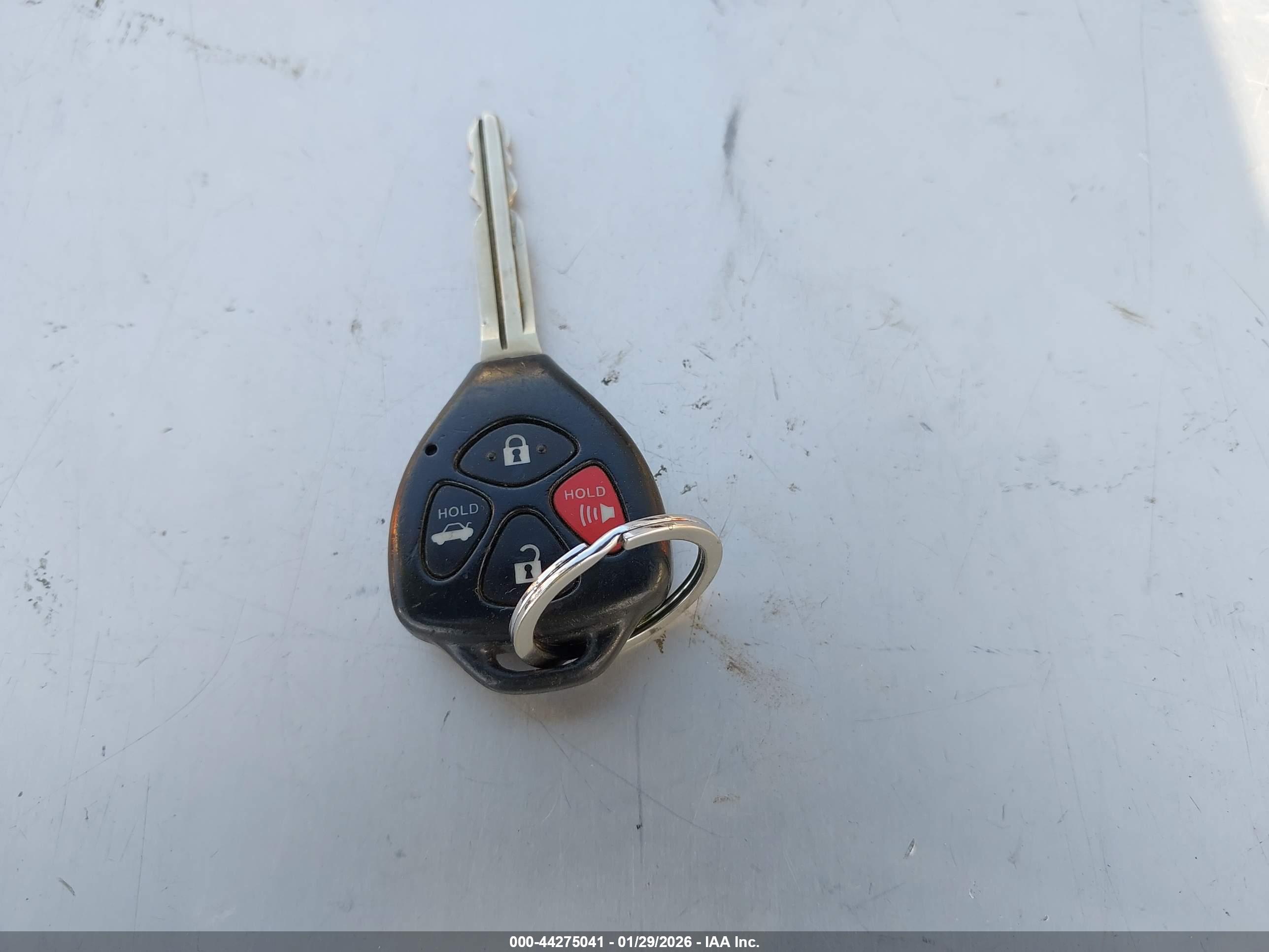 TOYOTA COROLLA image 11