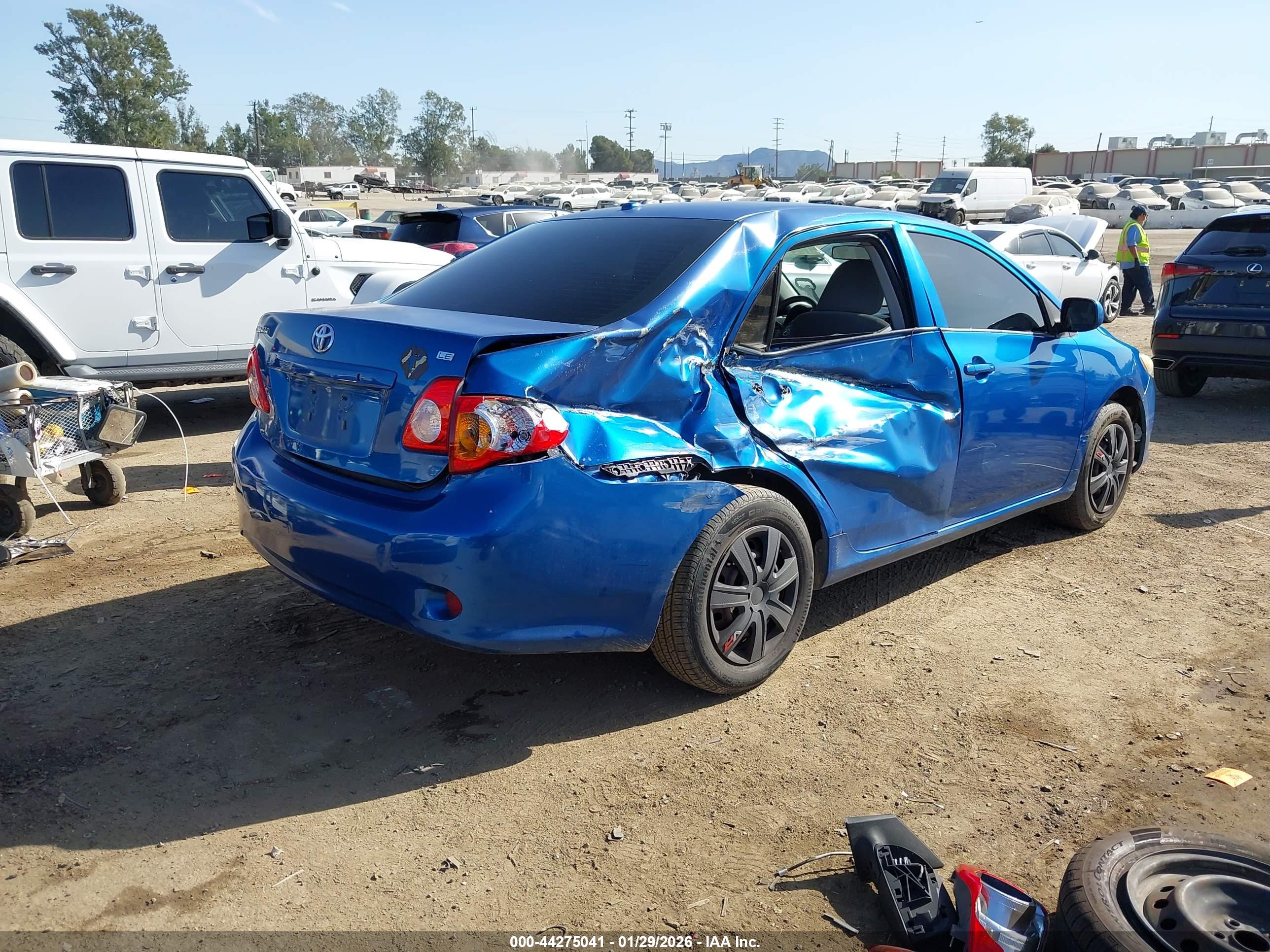 TOYOTA COROLLA image 4