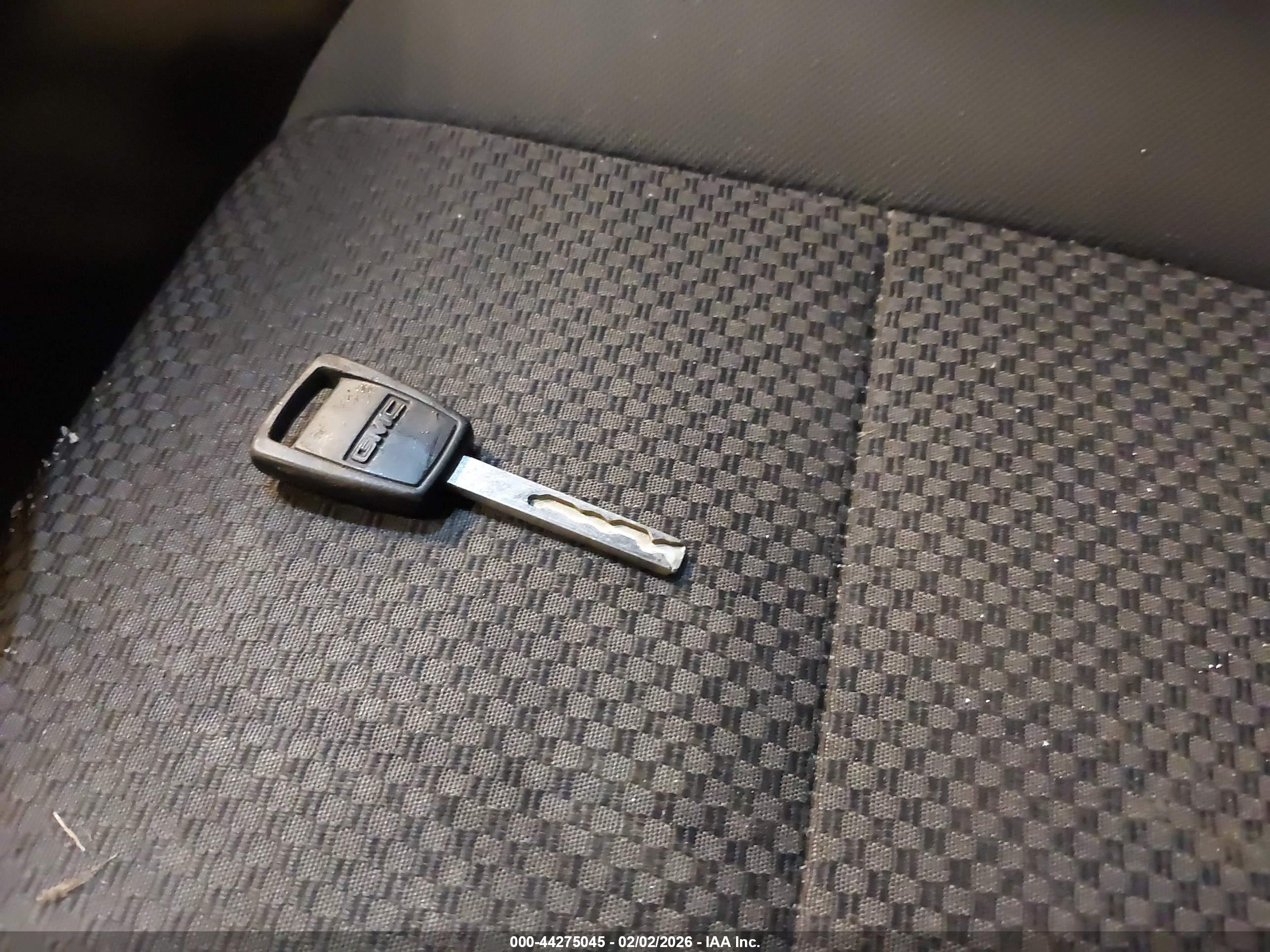 GMC SIERRA image 11