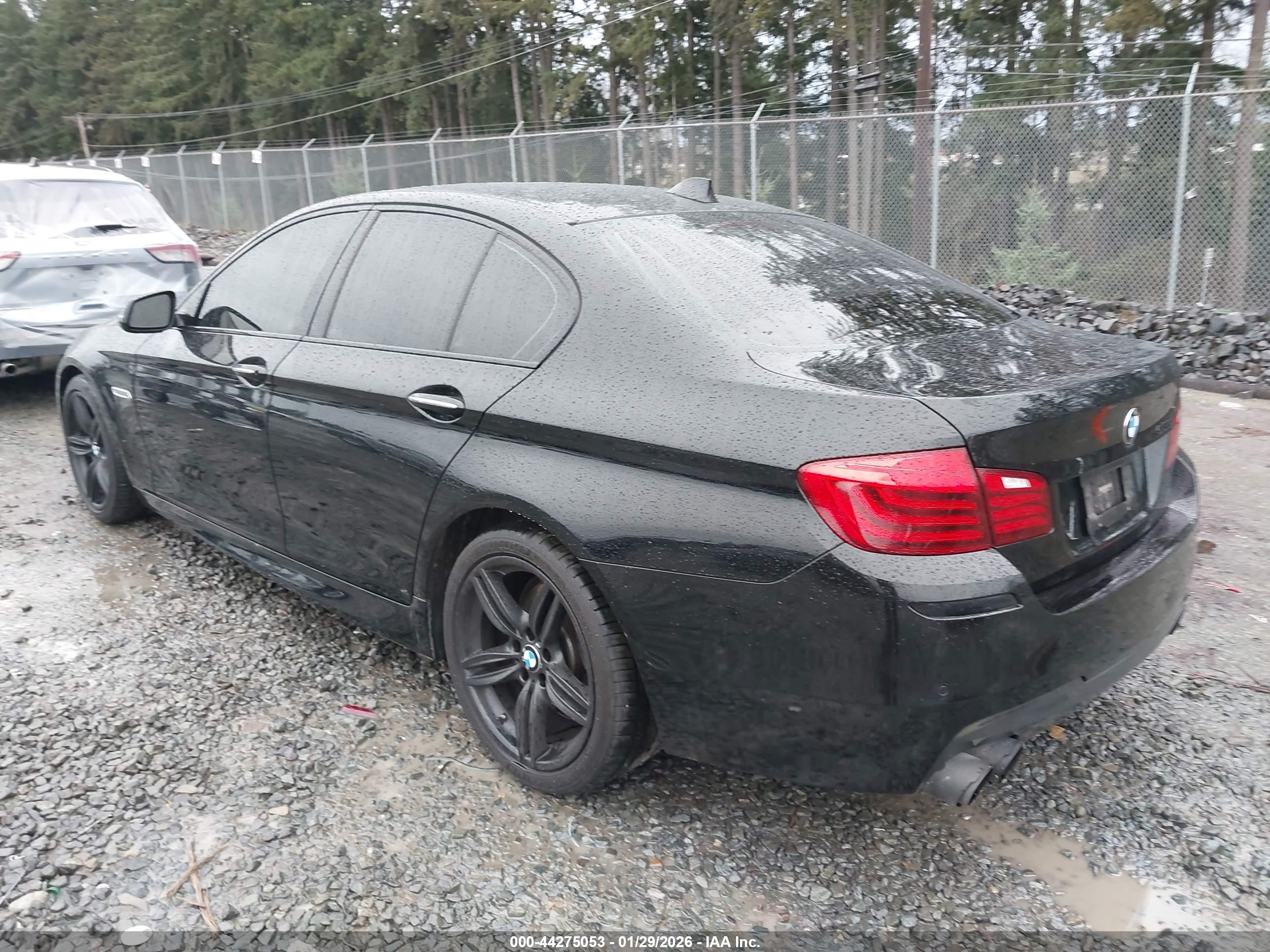 BMW 535I image 3