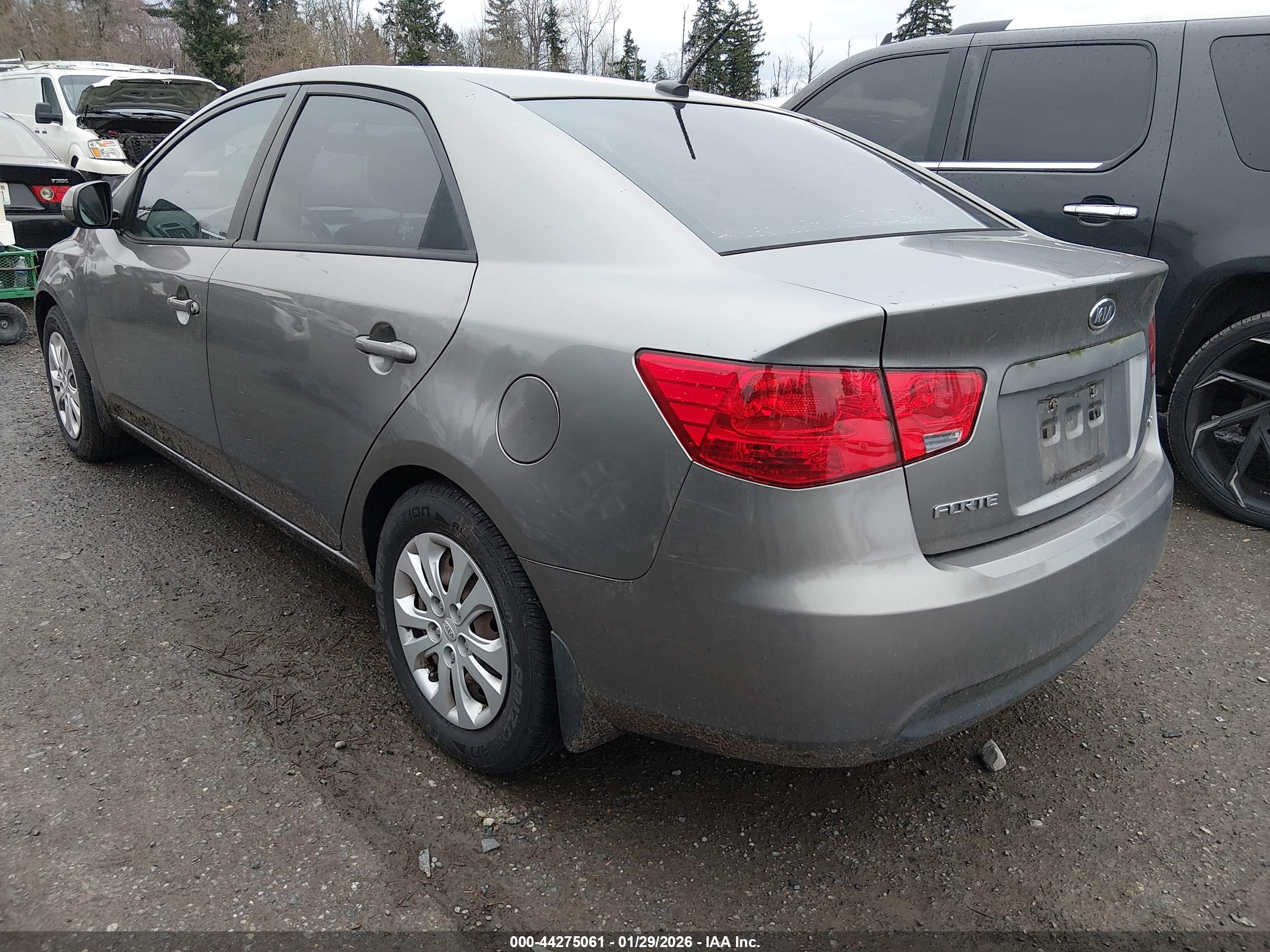 KIA FORTE image 3