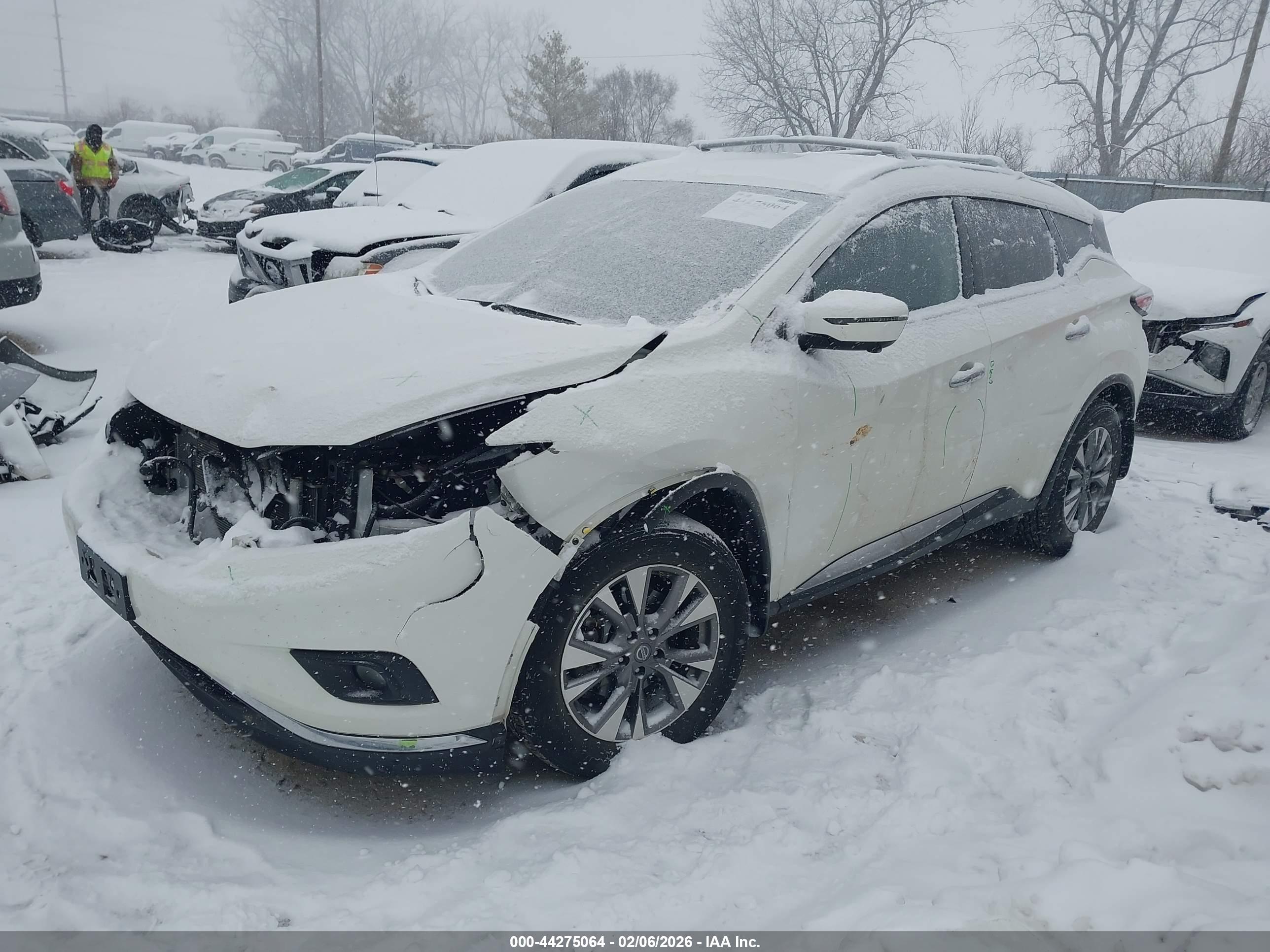 NISSAN MURANO image 2