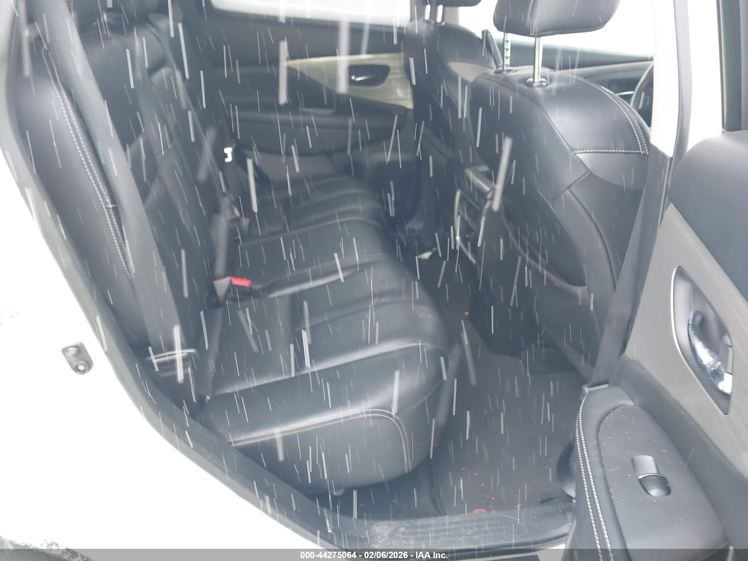 NISSAN MURANO image 8