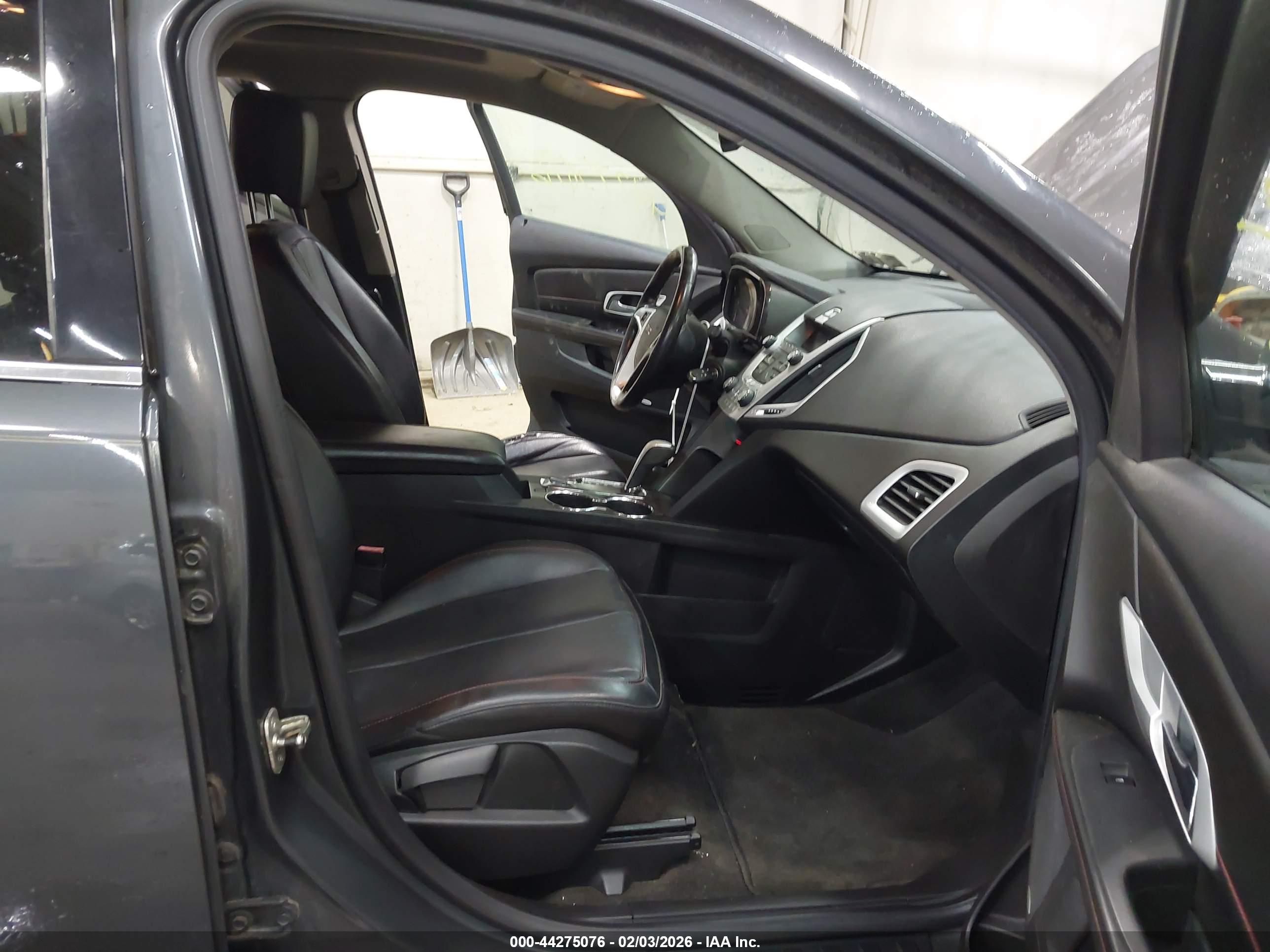 GMC TERRAIN image 5