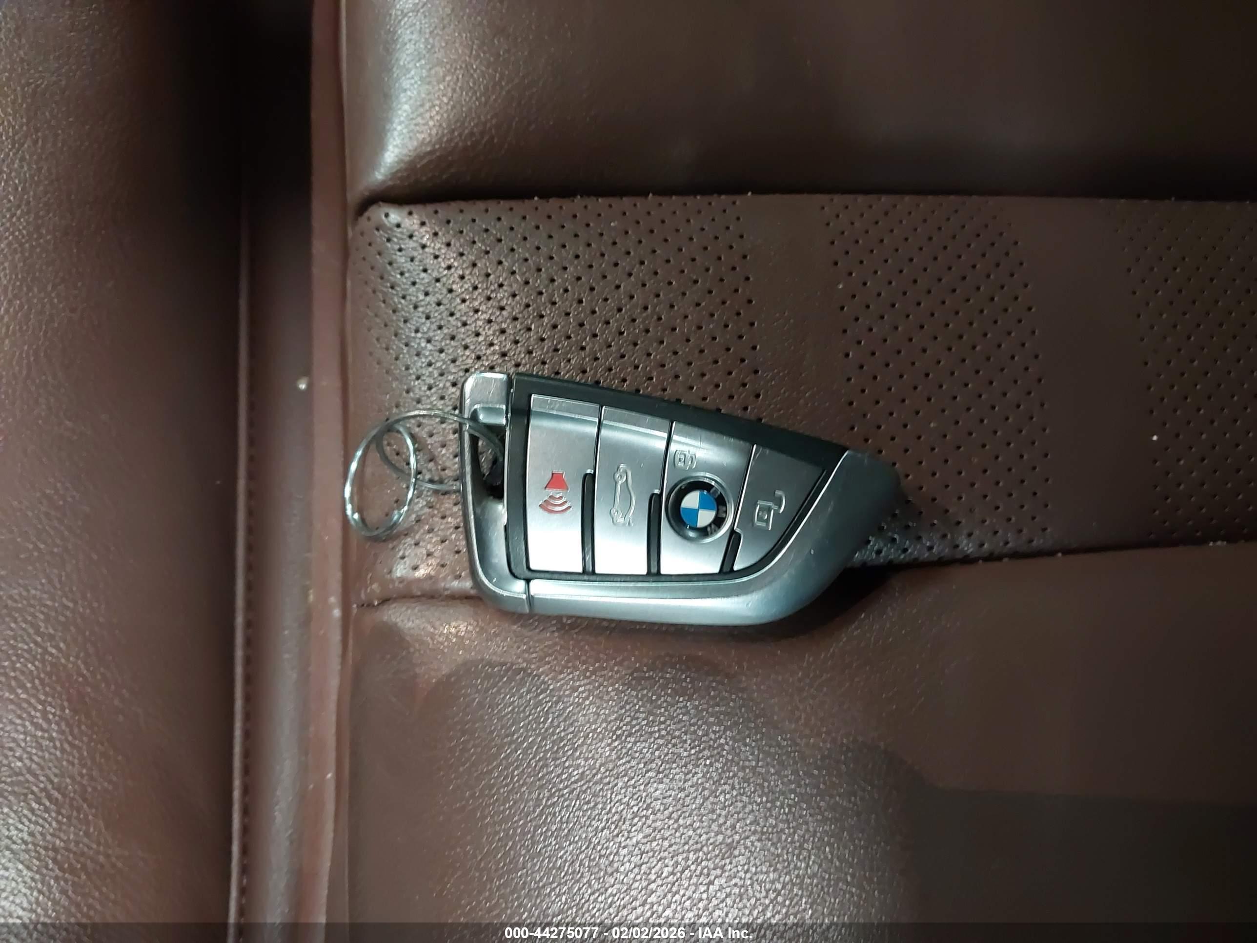 BMW X5 image 11