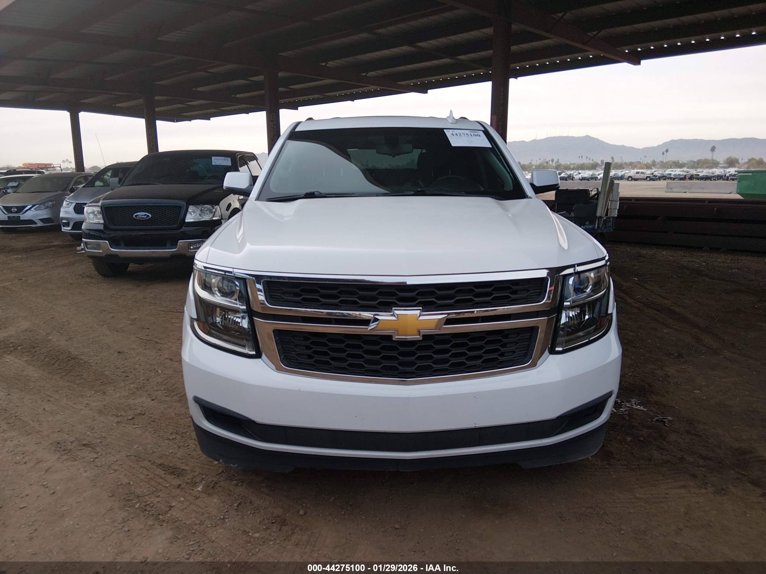 CHEVROLET TAHOE image 6