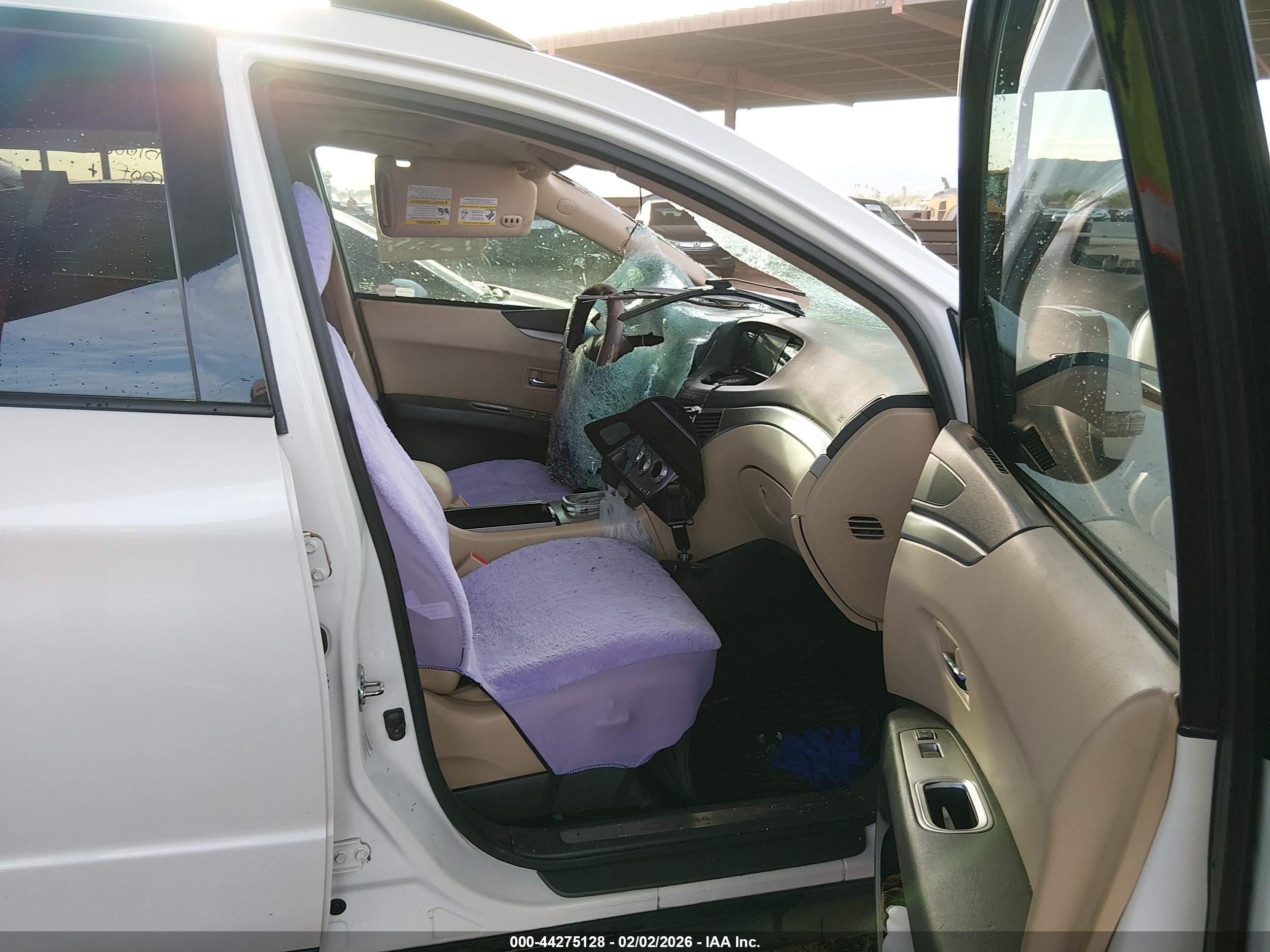 SUBARU TRIBECA image 5