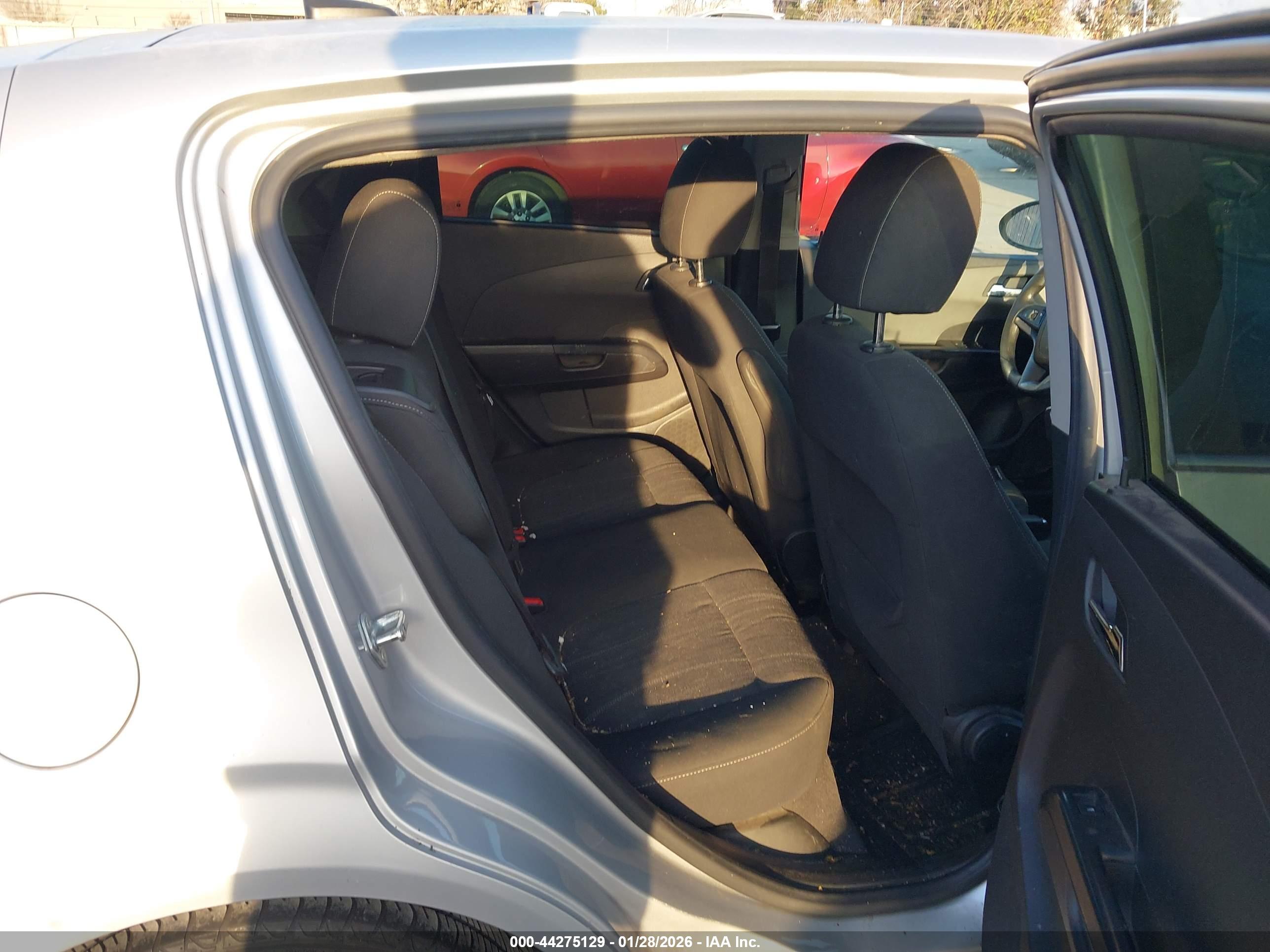 CHEVROLET SONIC image 8
