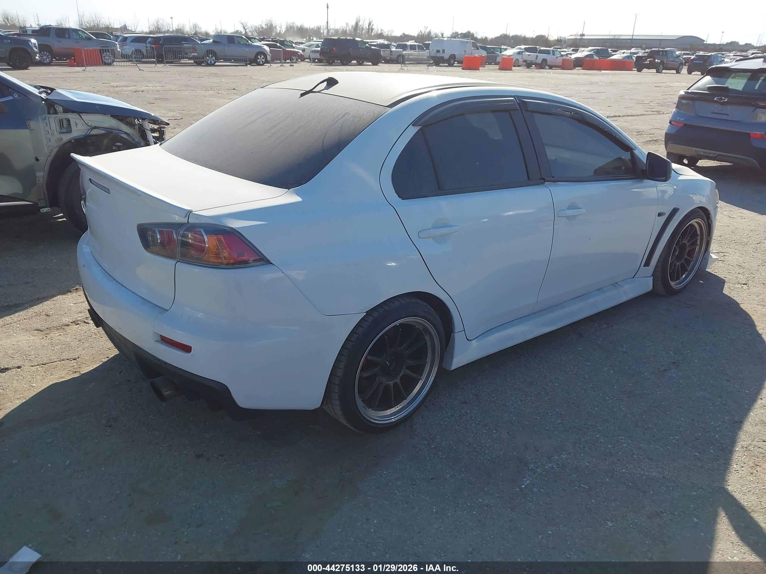 MITSUBISHI LANCER image 4