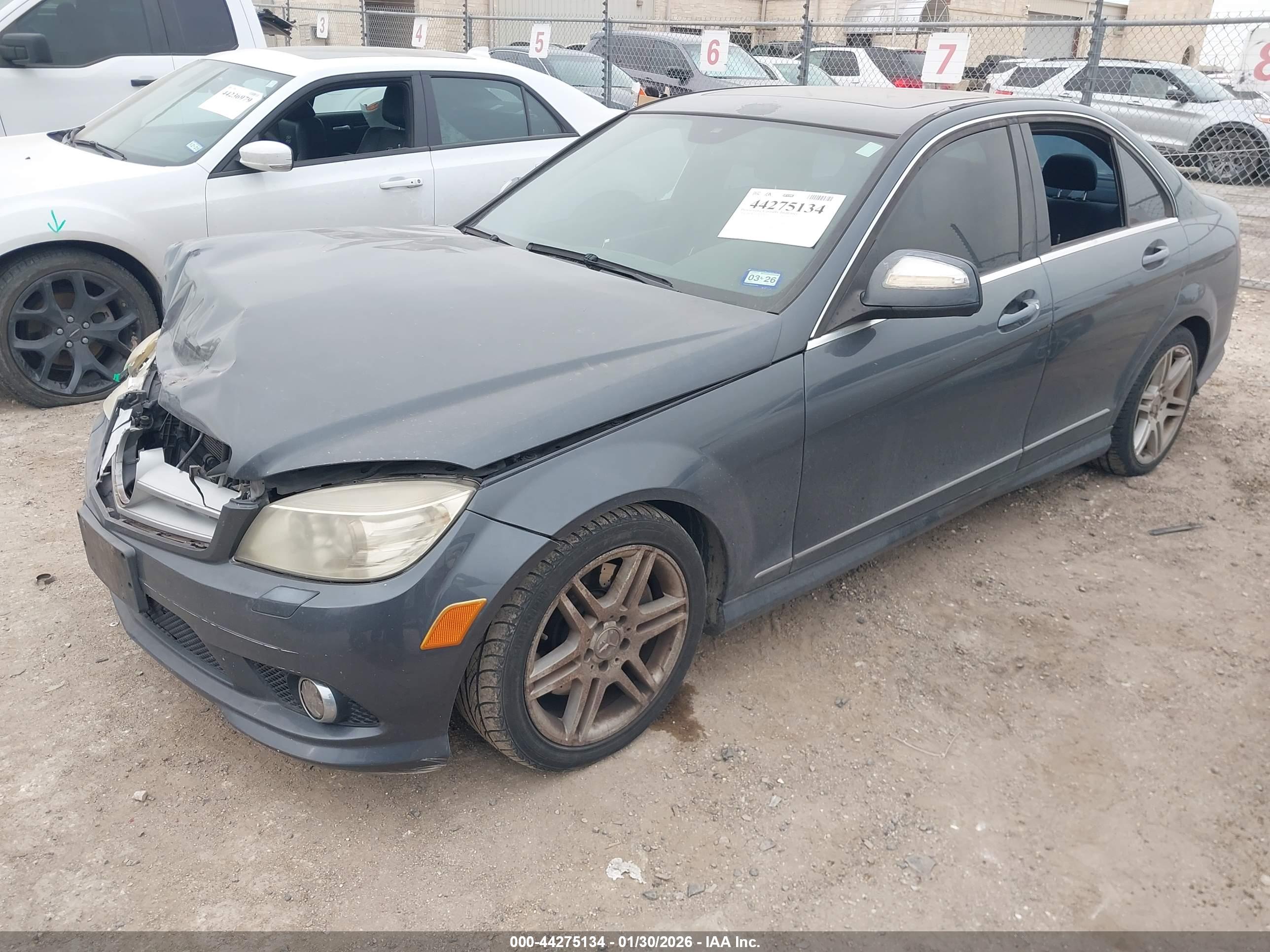 MERCEDES-BENZ C image 2