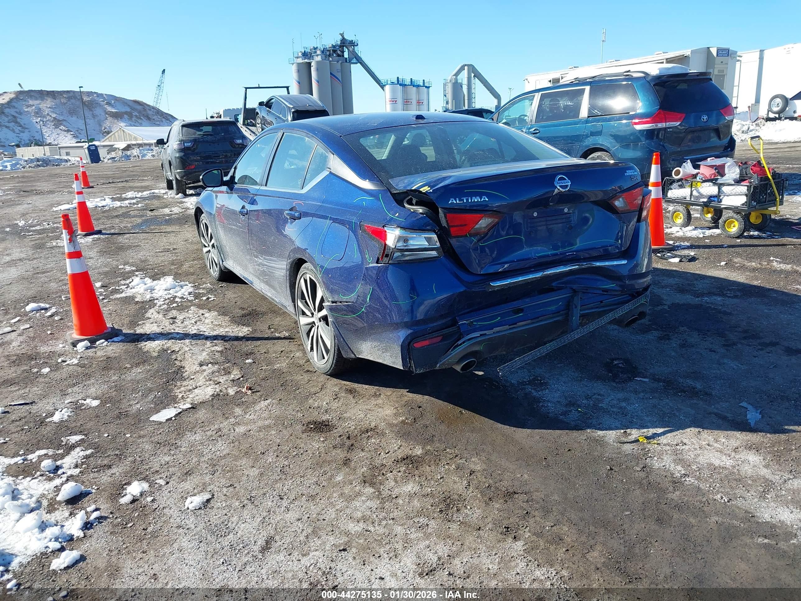 NISSAN ALTIMA image 3
