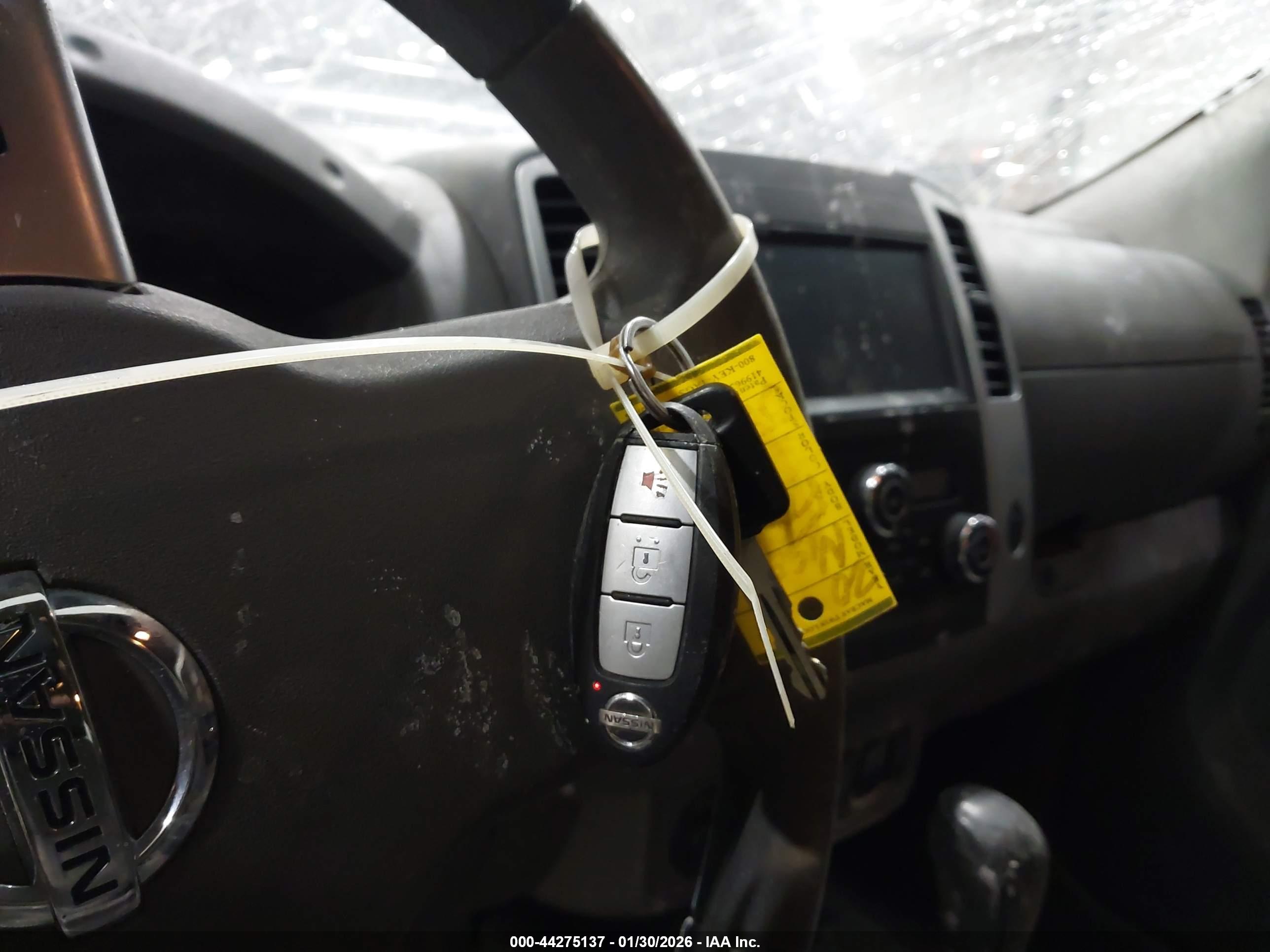 NISSAN FRONTIER image 11
