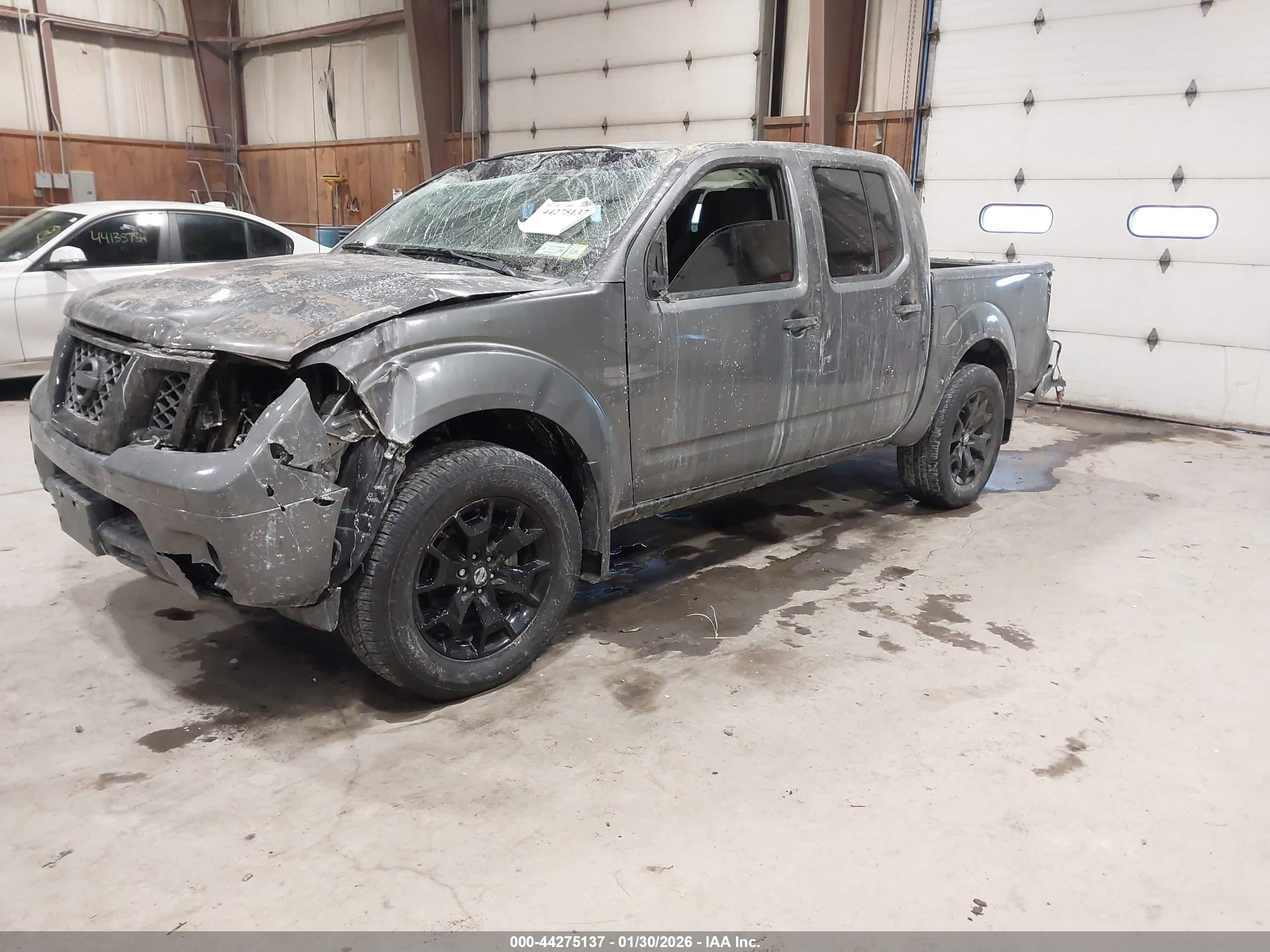 NISSAN FRONTIER image 2