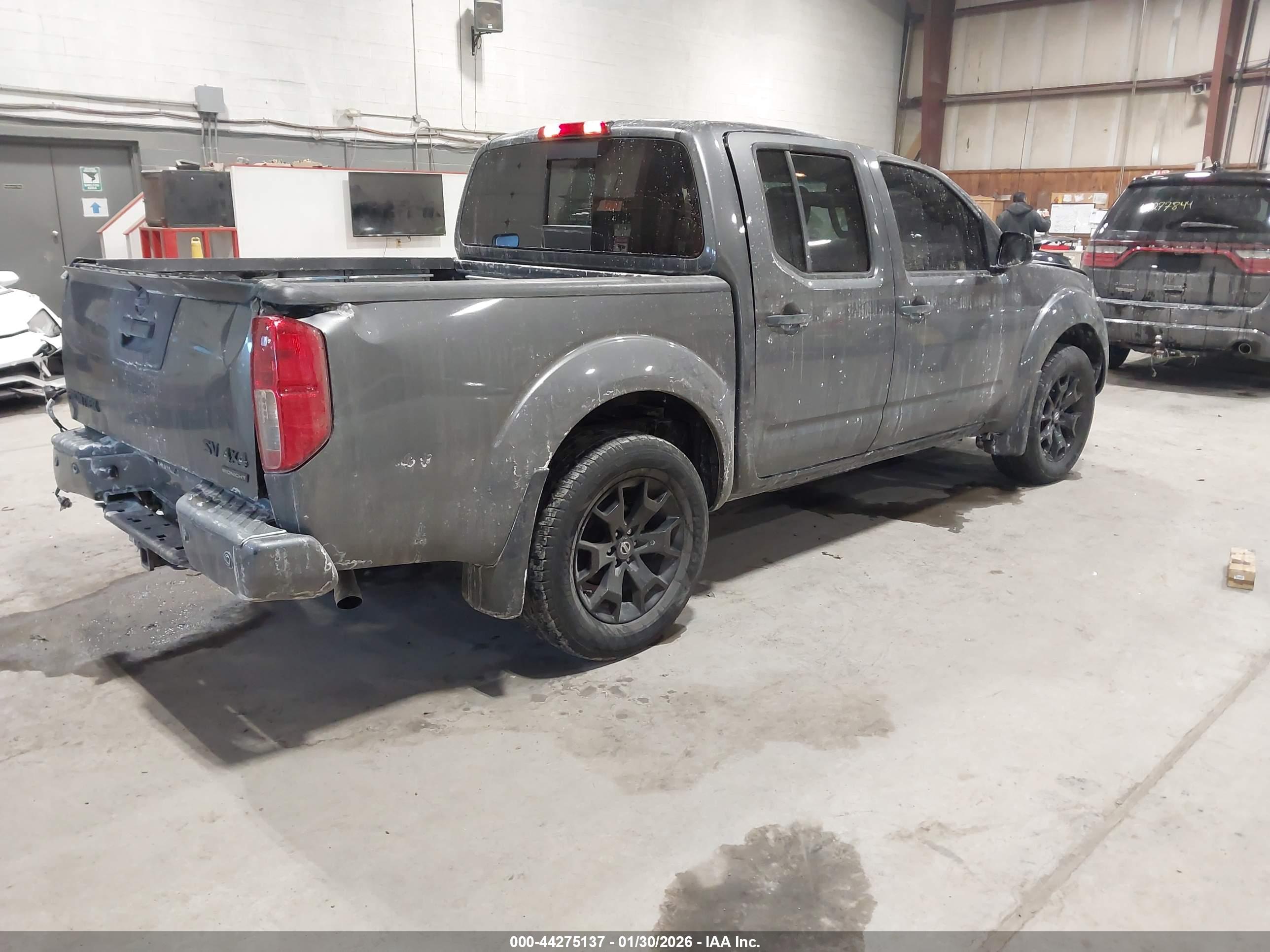 NISSAN FRONTIER image 4