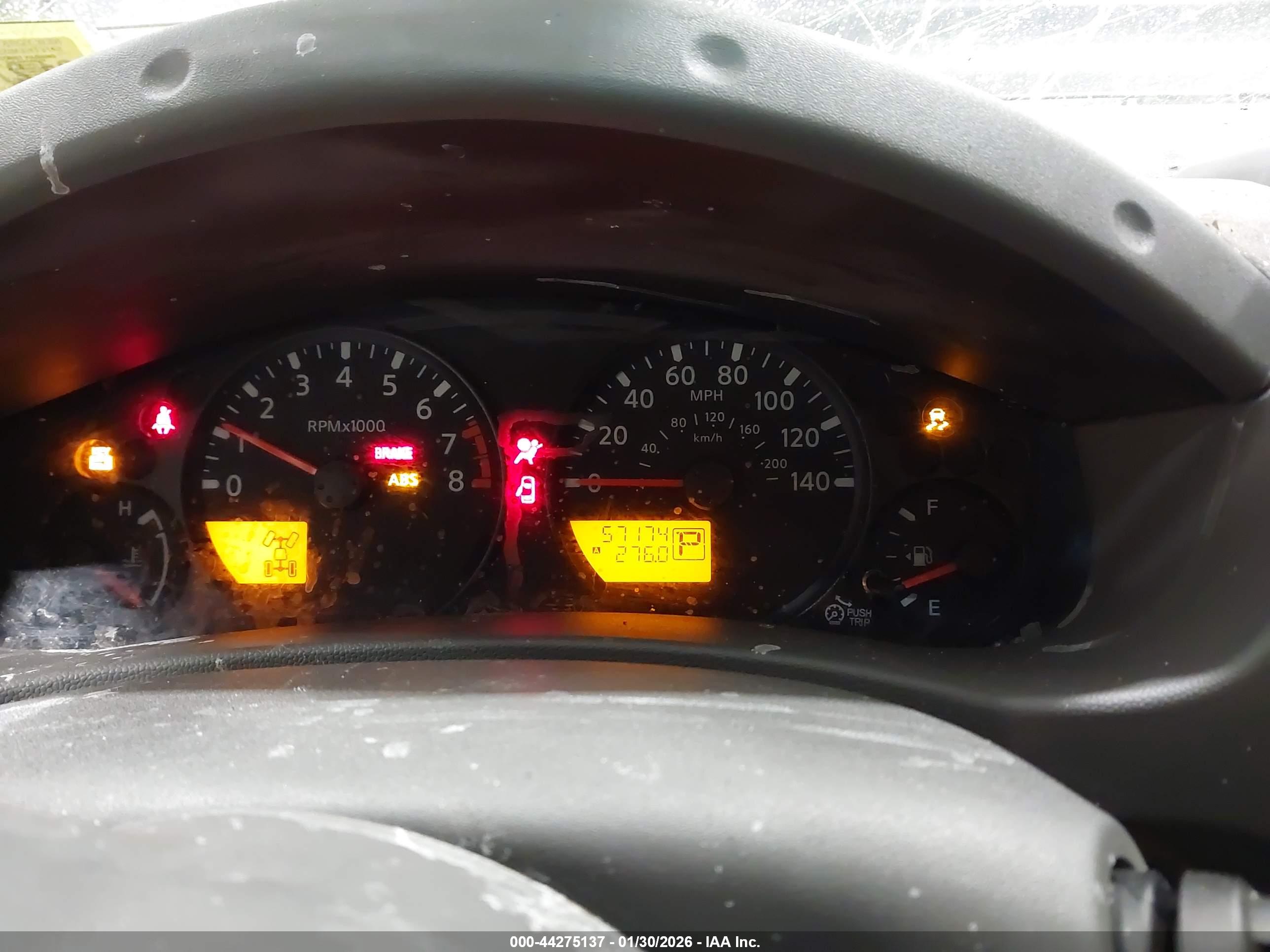 NISSAN FRONTIER image 7