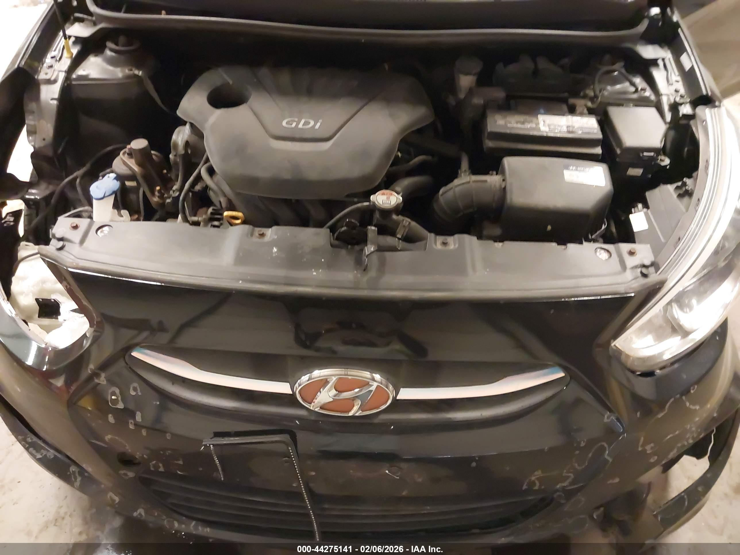 HYUNDAI ACCENT image 10