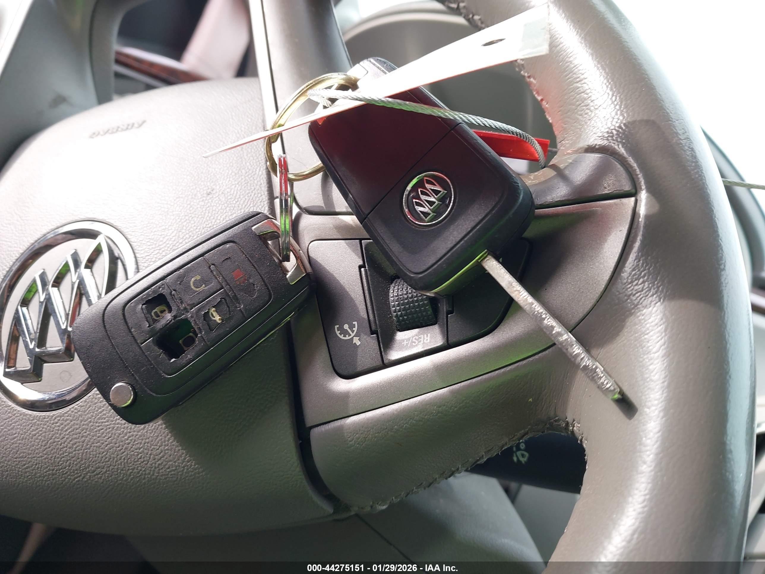 BUICK LACROSSE image 11