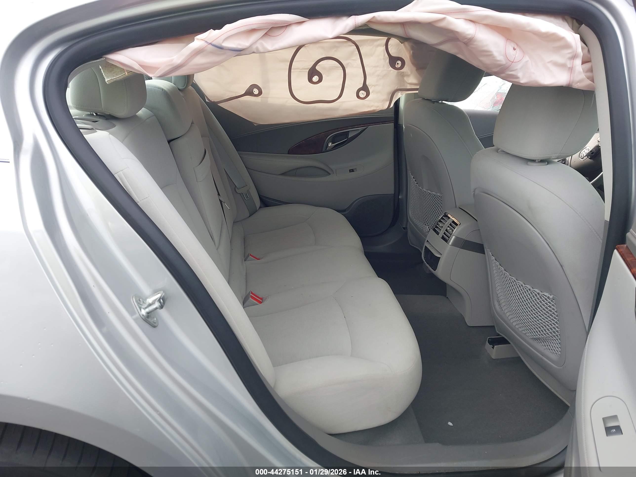 BUICK LACROSSE image 8