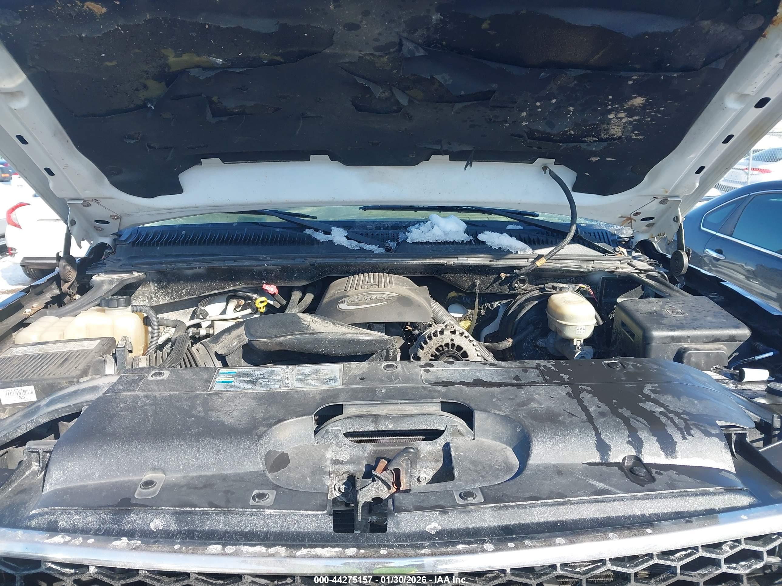 CHEVROLET SILVERADO image 10