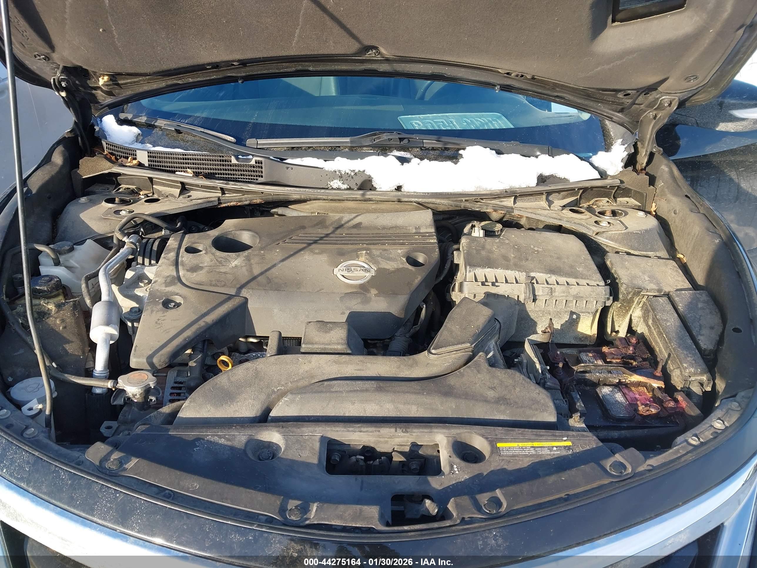 NISSAN ALTIMA image 10