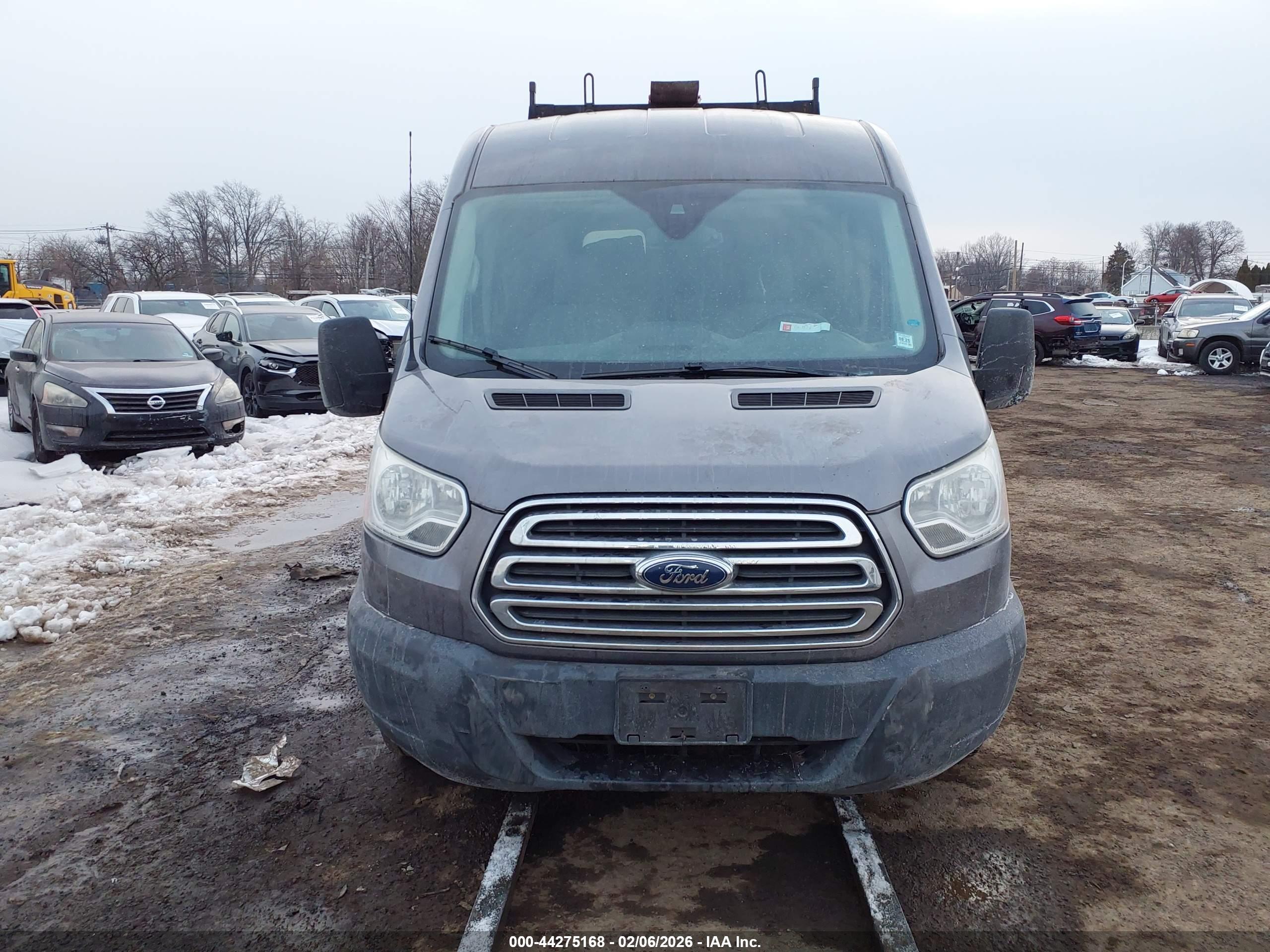 FORD TRANSIT-350 image 6
