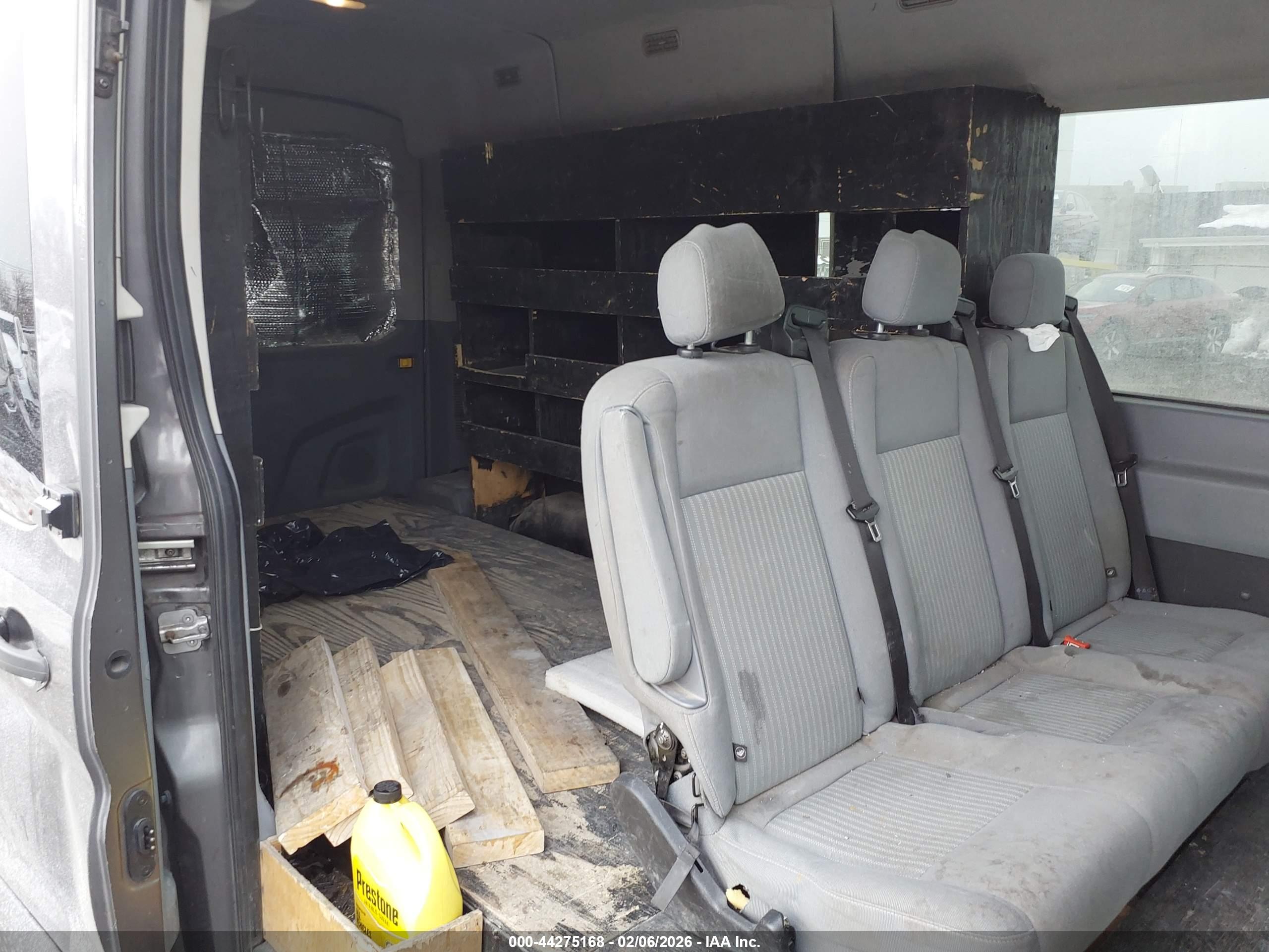 FORD TRANSIT-350 image 8