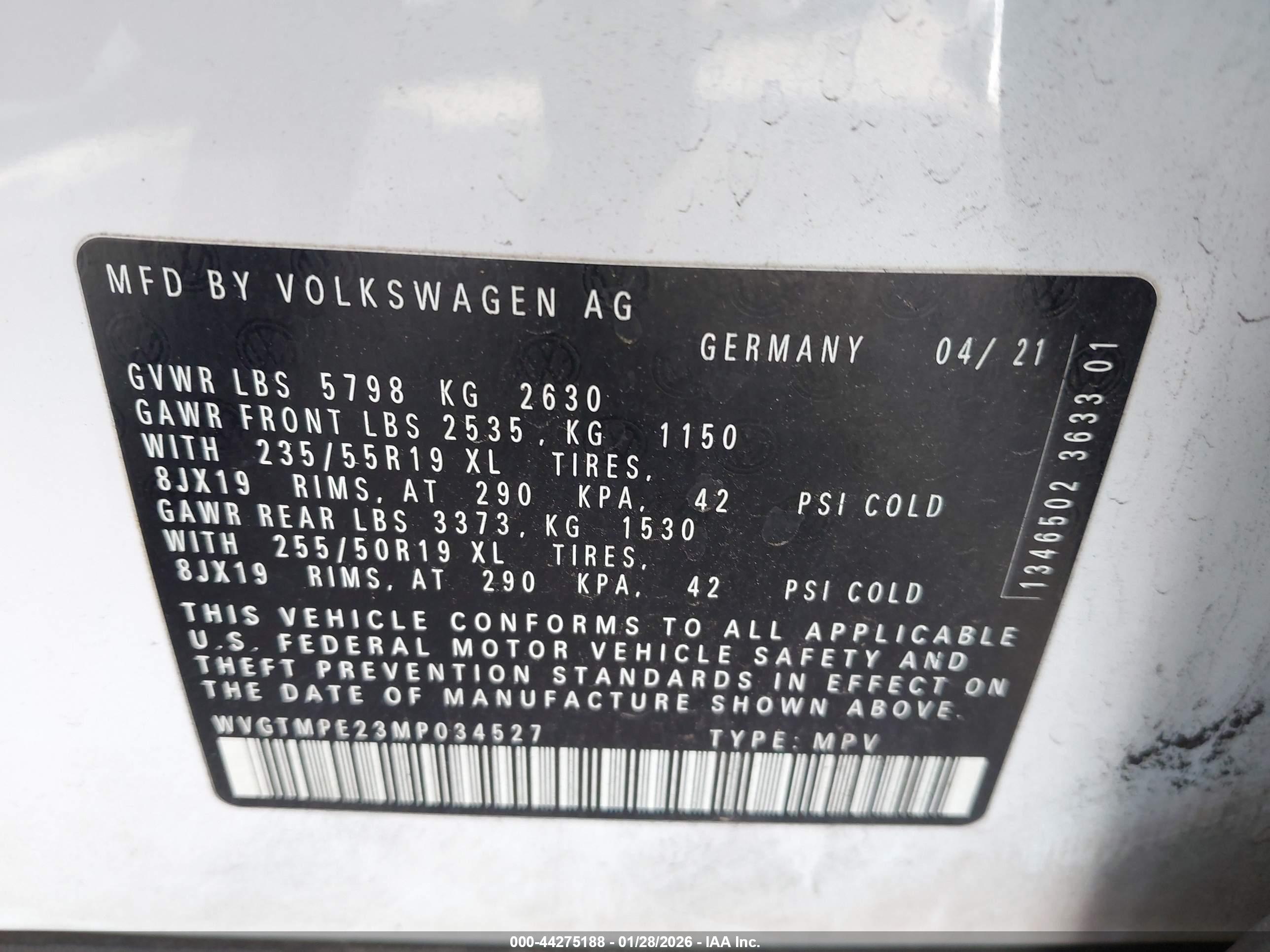 VOLKSWAGEN ID.4 image 9