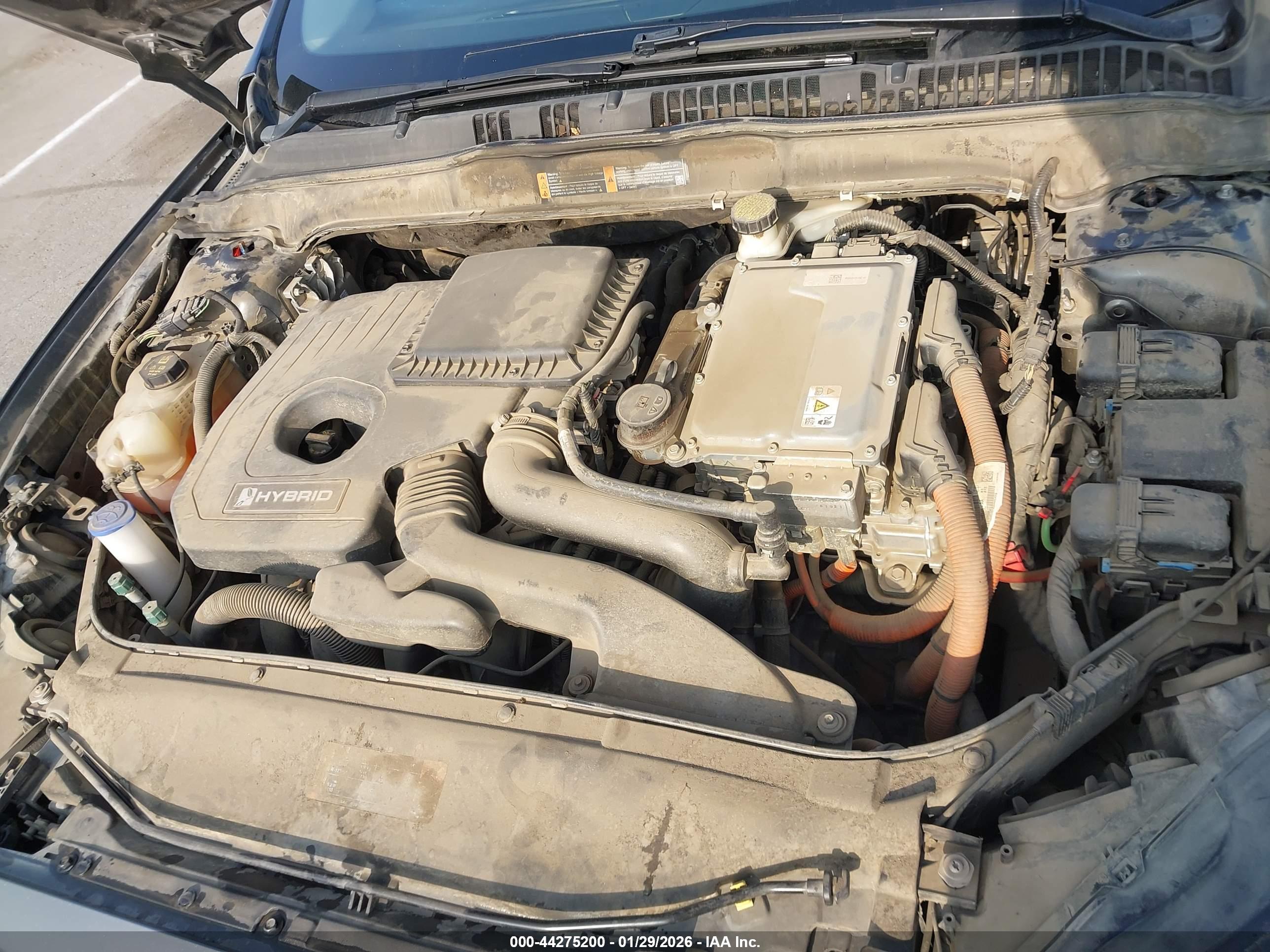 FORD FUSION image 10