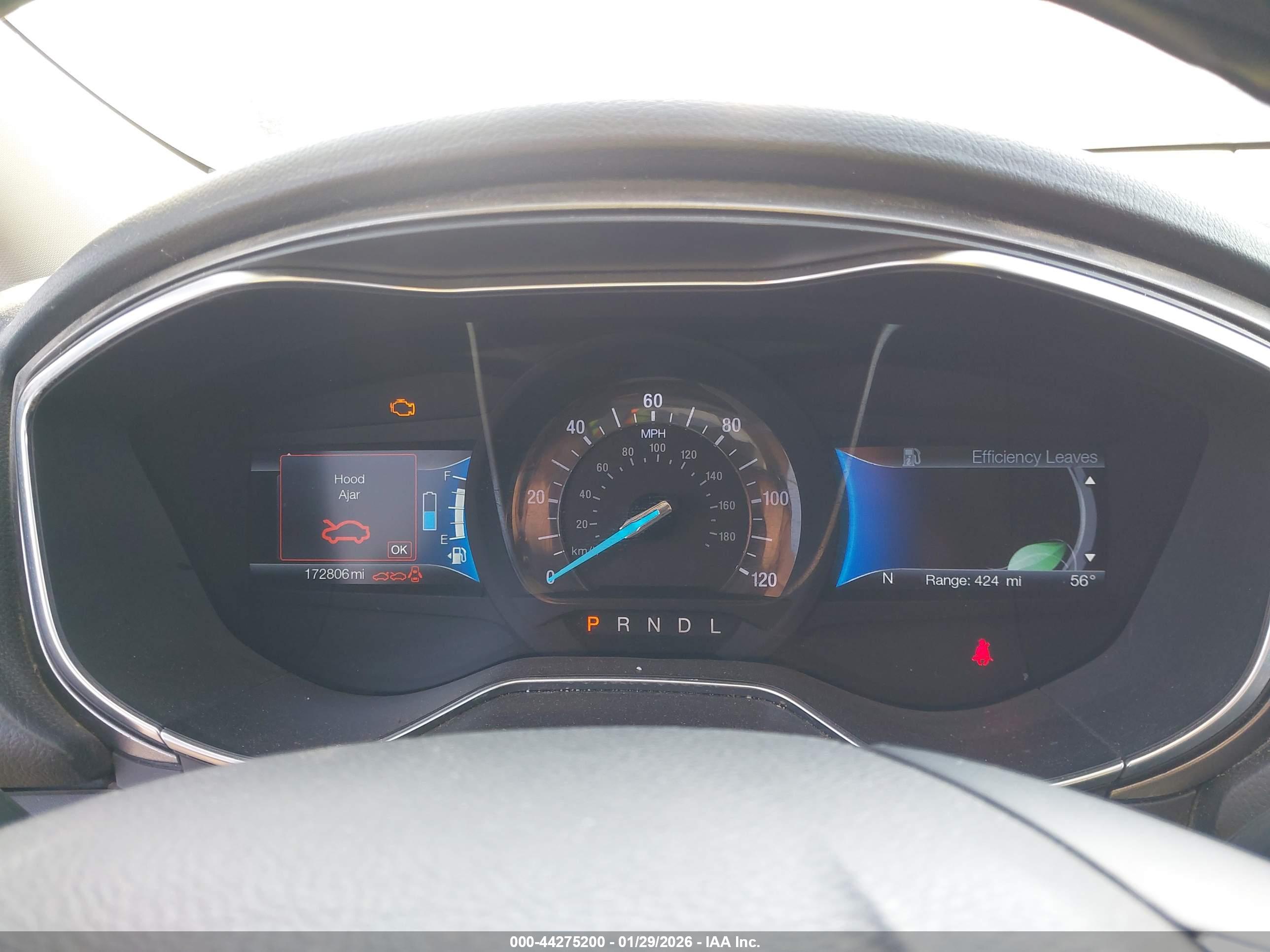 FORD FUSION image 7