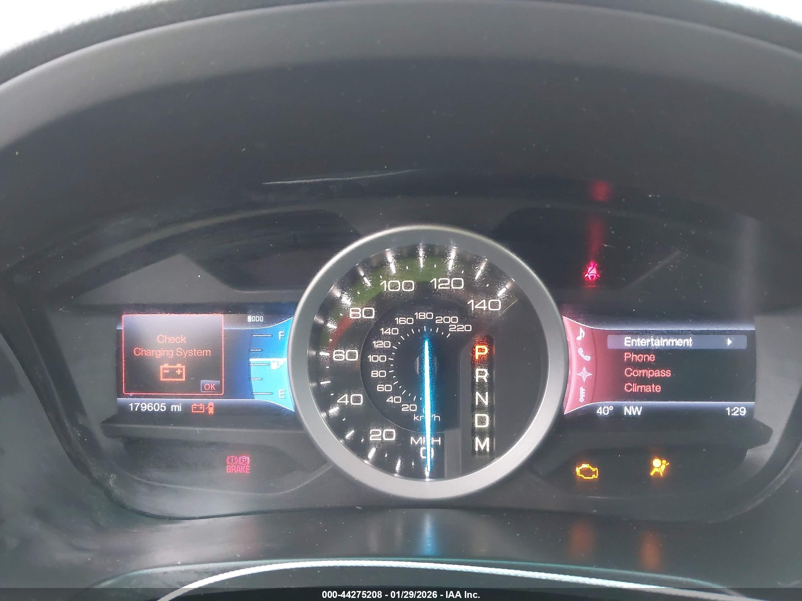 FORD EXPLORER image 7