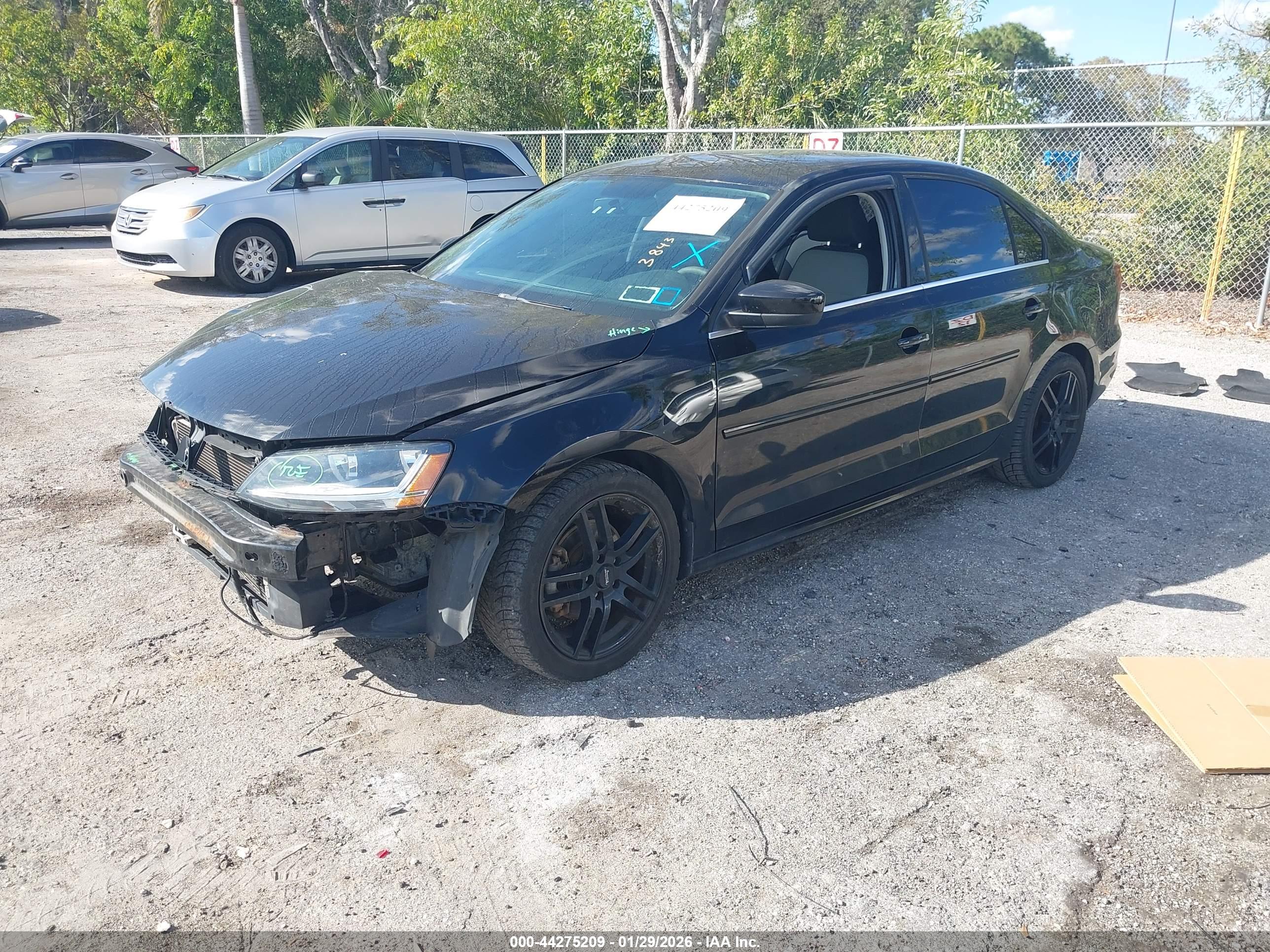 VOLKSWAGEN JETTA image 2