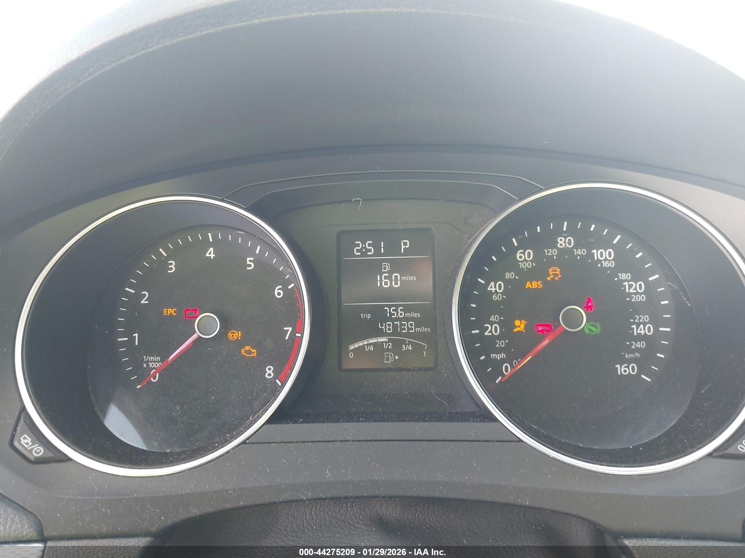 VOLKSWAGEN JETTA image 7