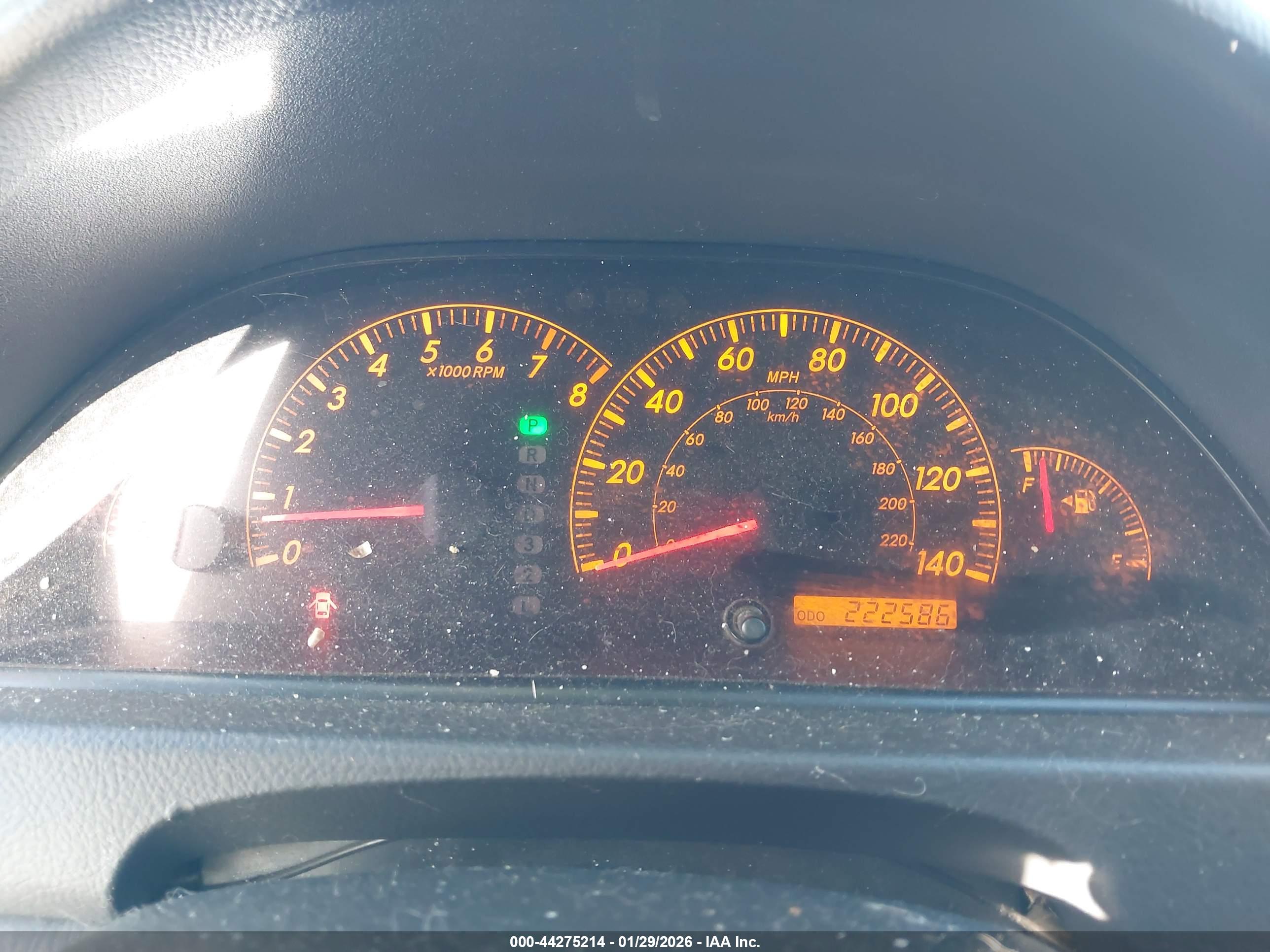 TOYOTA CAMRY image 7