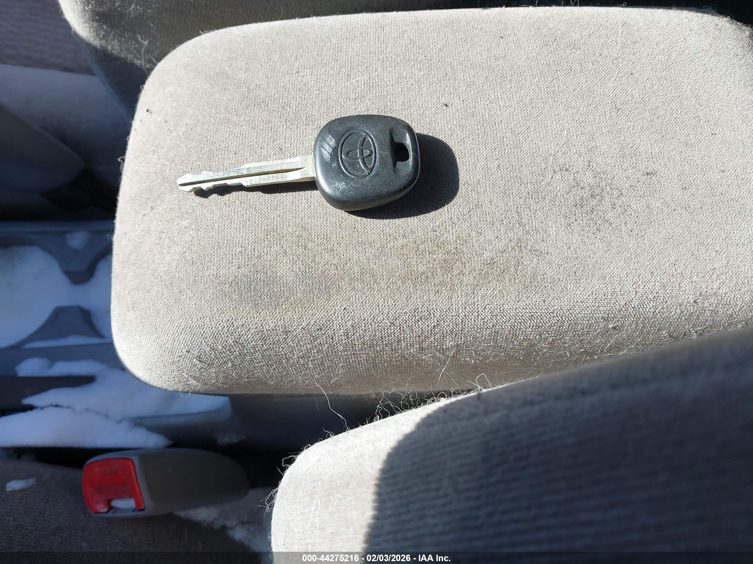 TOYOTA COROLLA image 11
