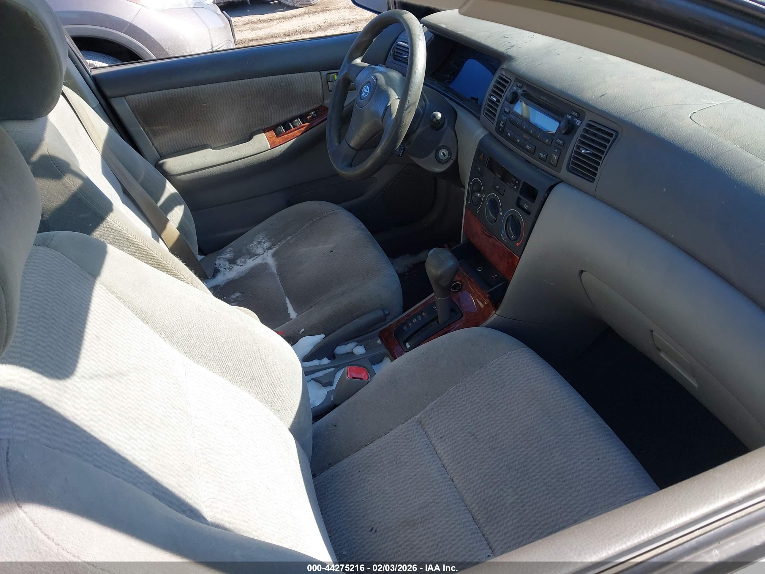 TOYOTA COROLLA image 5