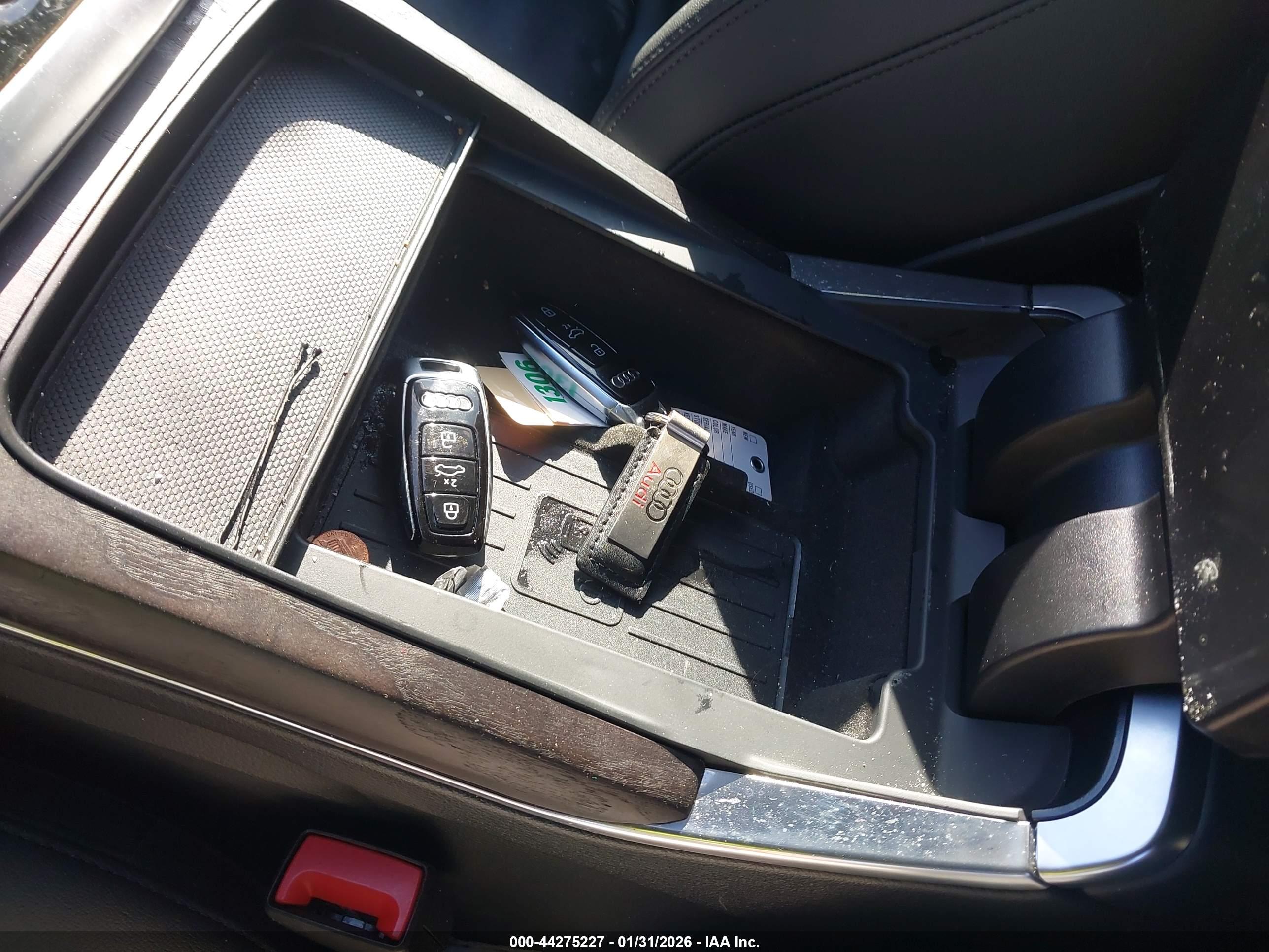 AUDI Q7 image 11