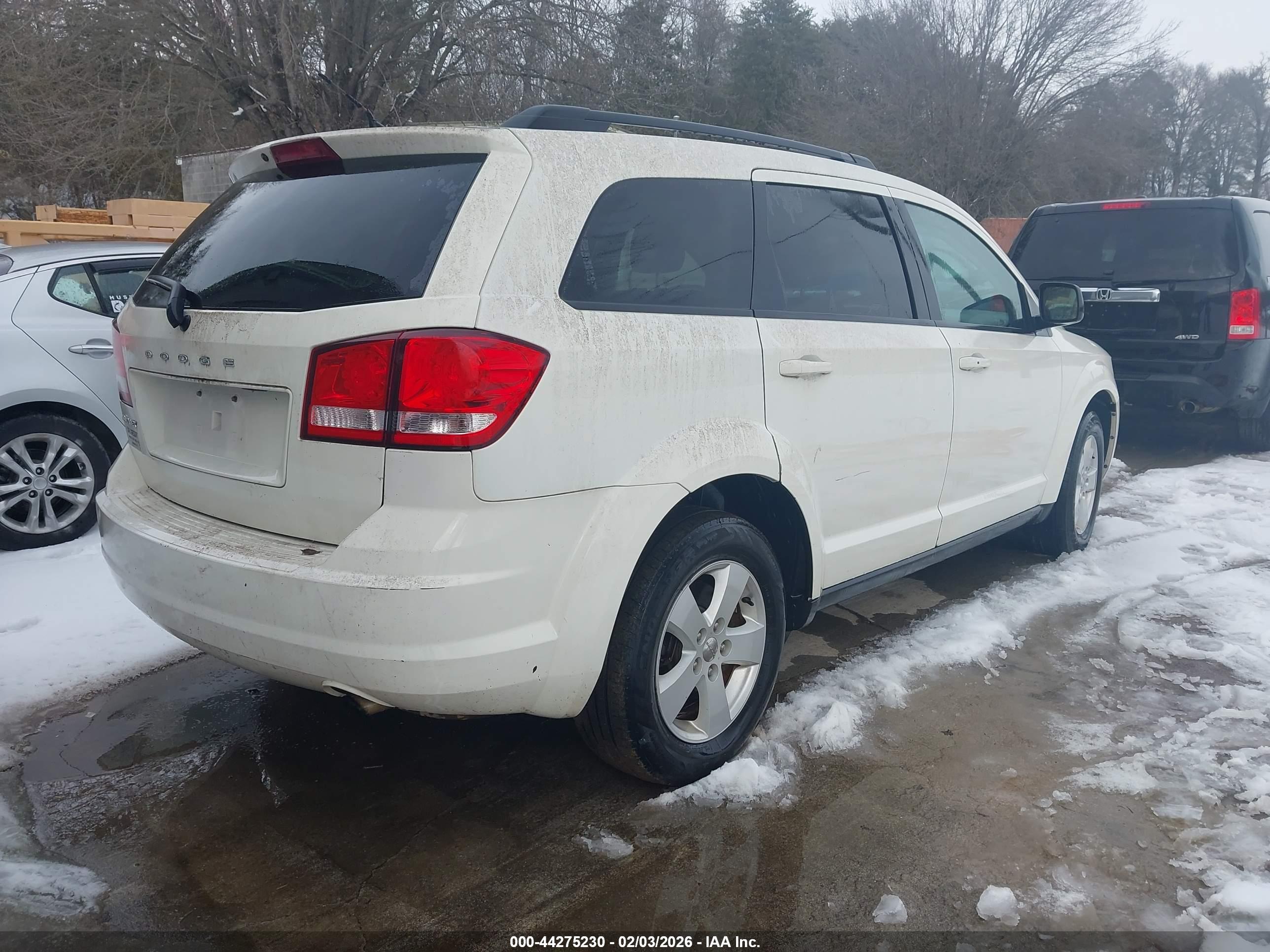DODGE JOURNEY image 4