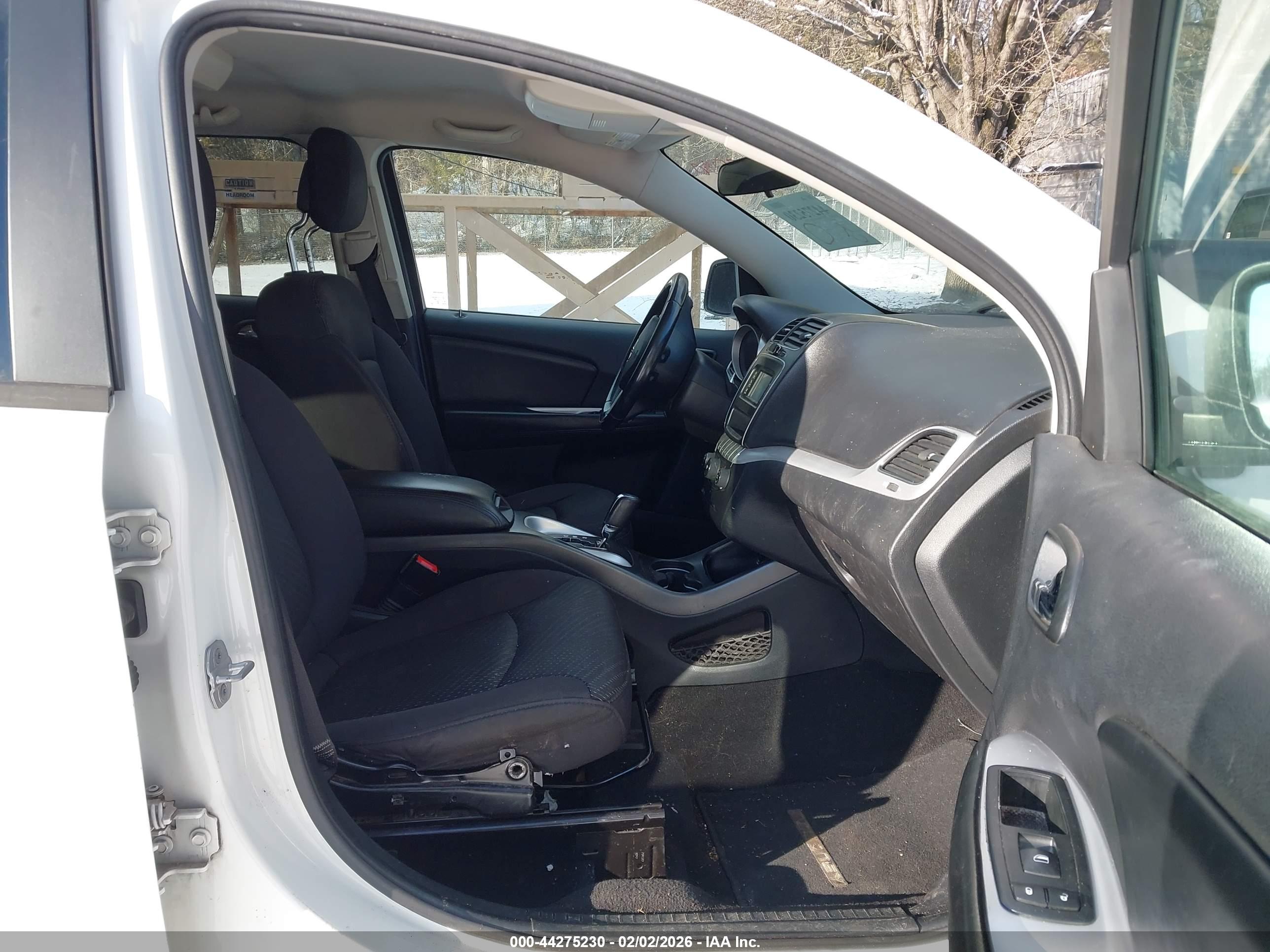 DODGE JOURNEY image 5