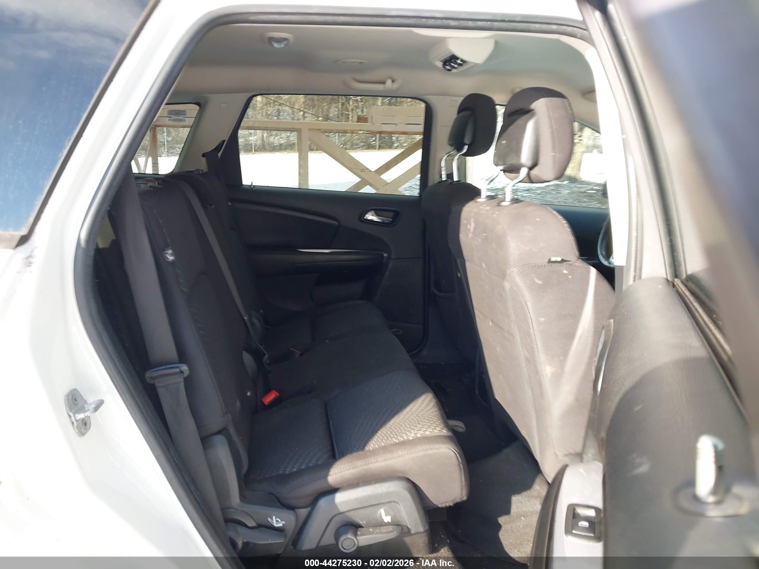 DODGE JOURNEY image 8