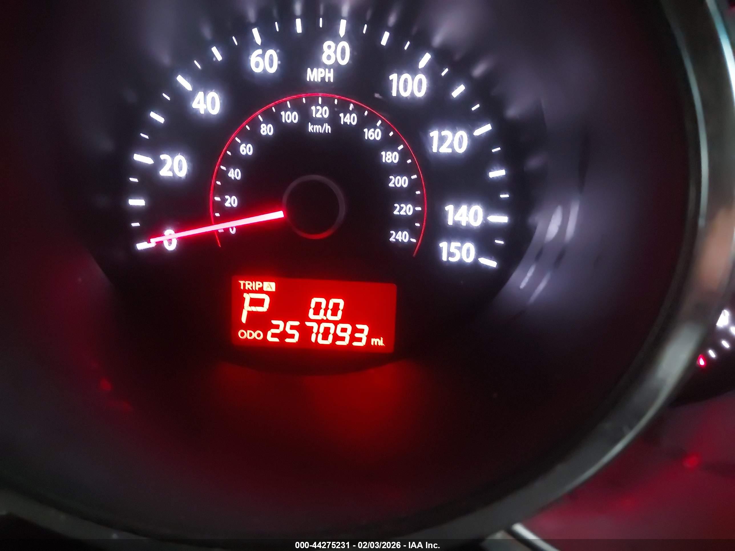 KIA SORENTO image 7