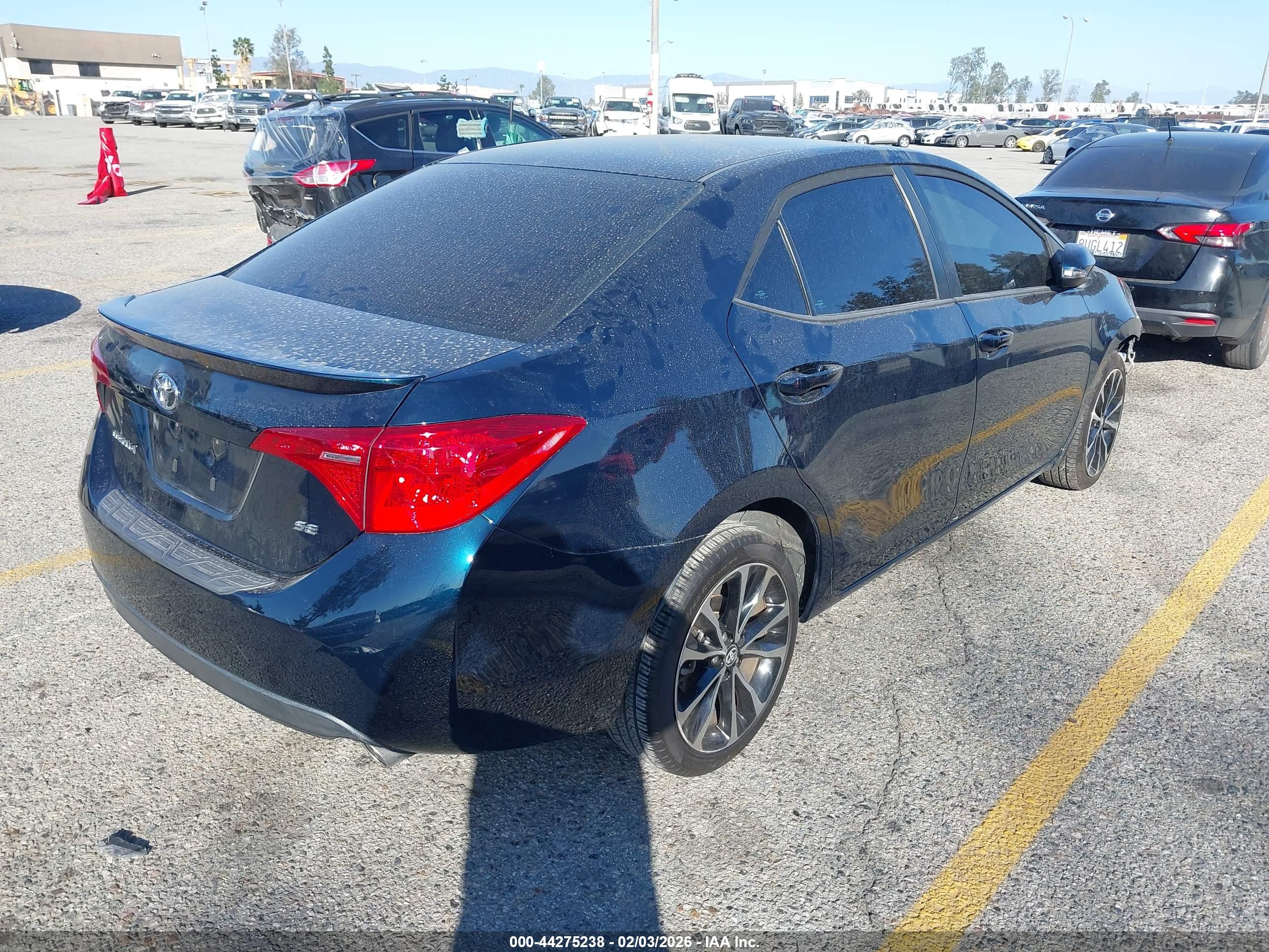 TOYOTA COROLLA image 4