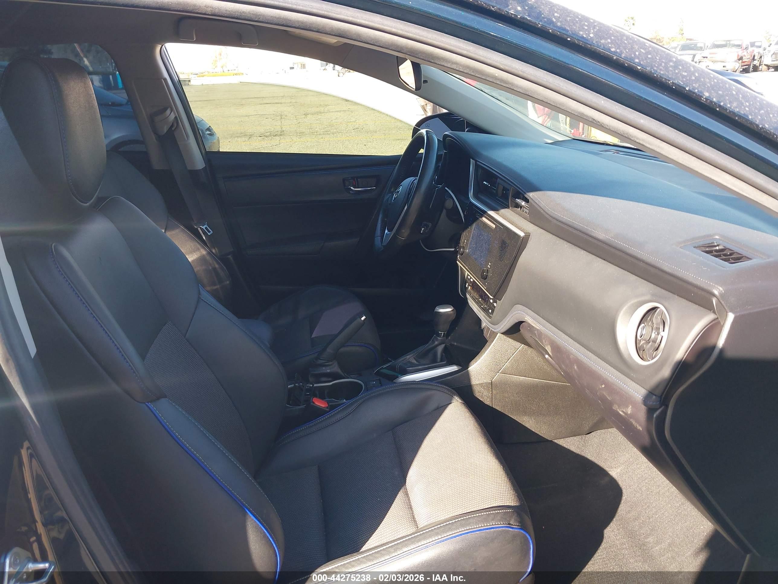 TOYOTA COROLLA image 5