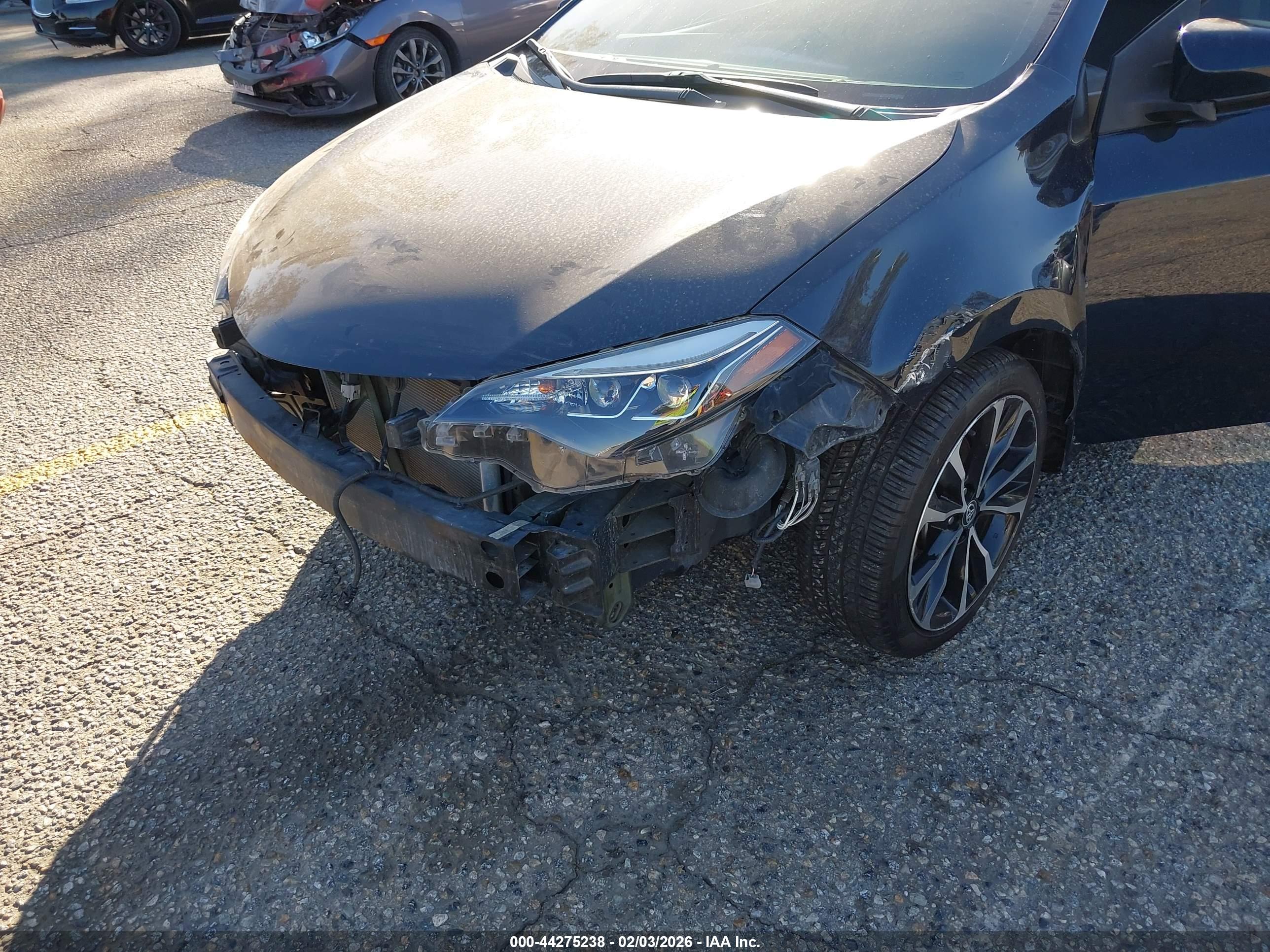 TOYOTA COROLLA image 6
