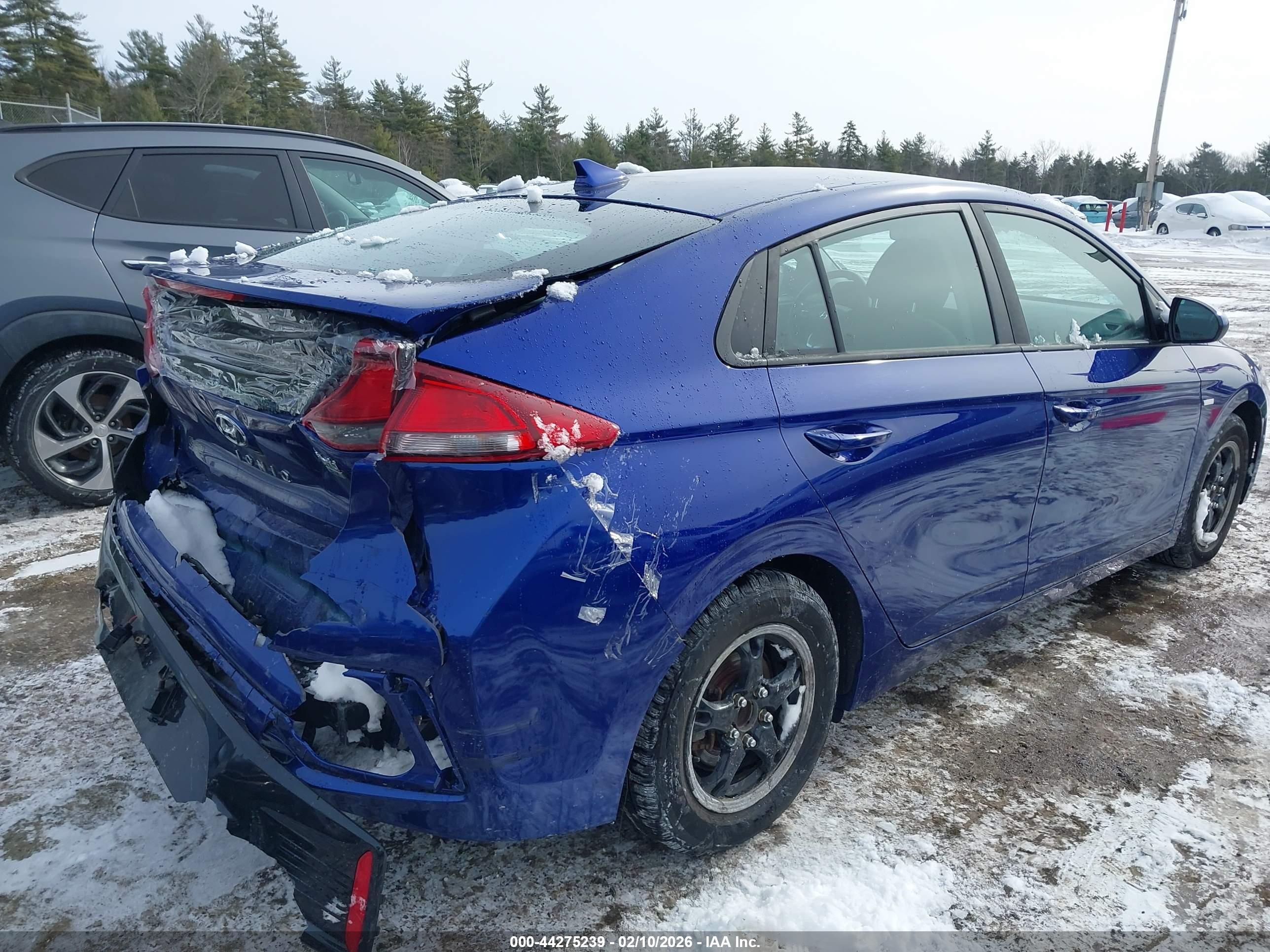 HYUNDAI IONIQ image 4