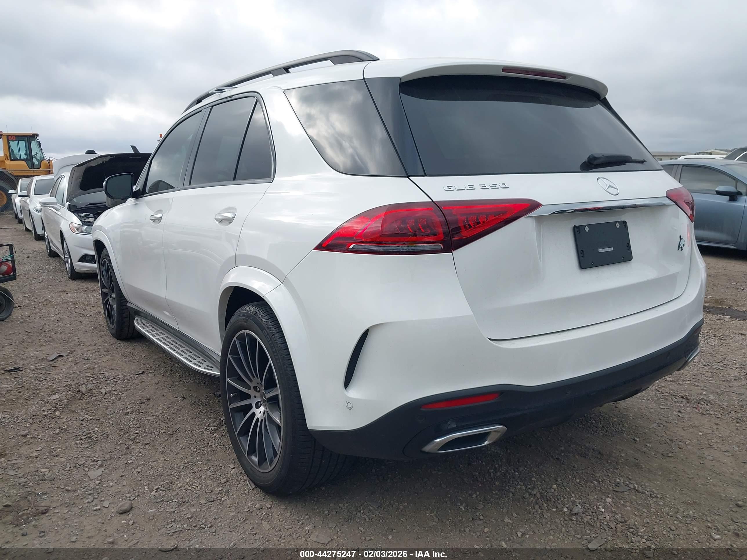 MERCEDES-BENZ GLE image 3