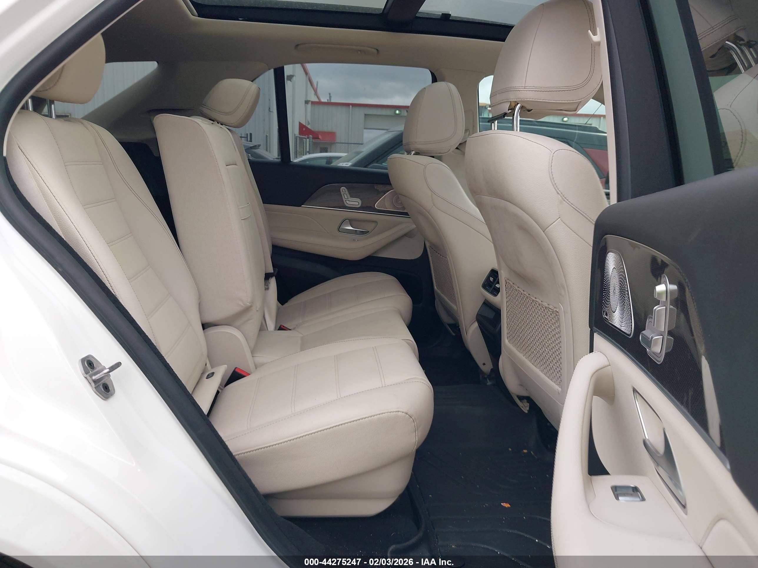 MERCEDES-BENZ GLE image 8