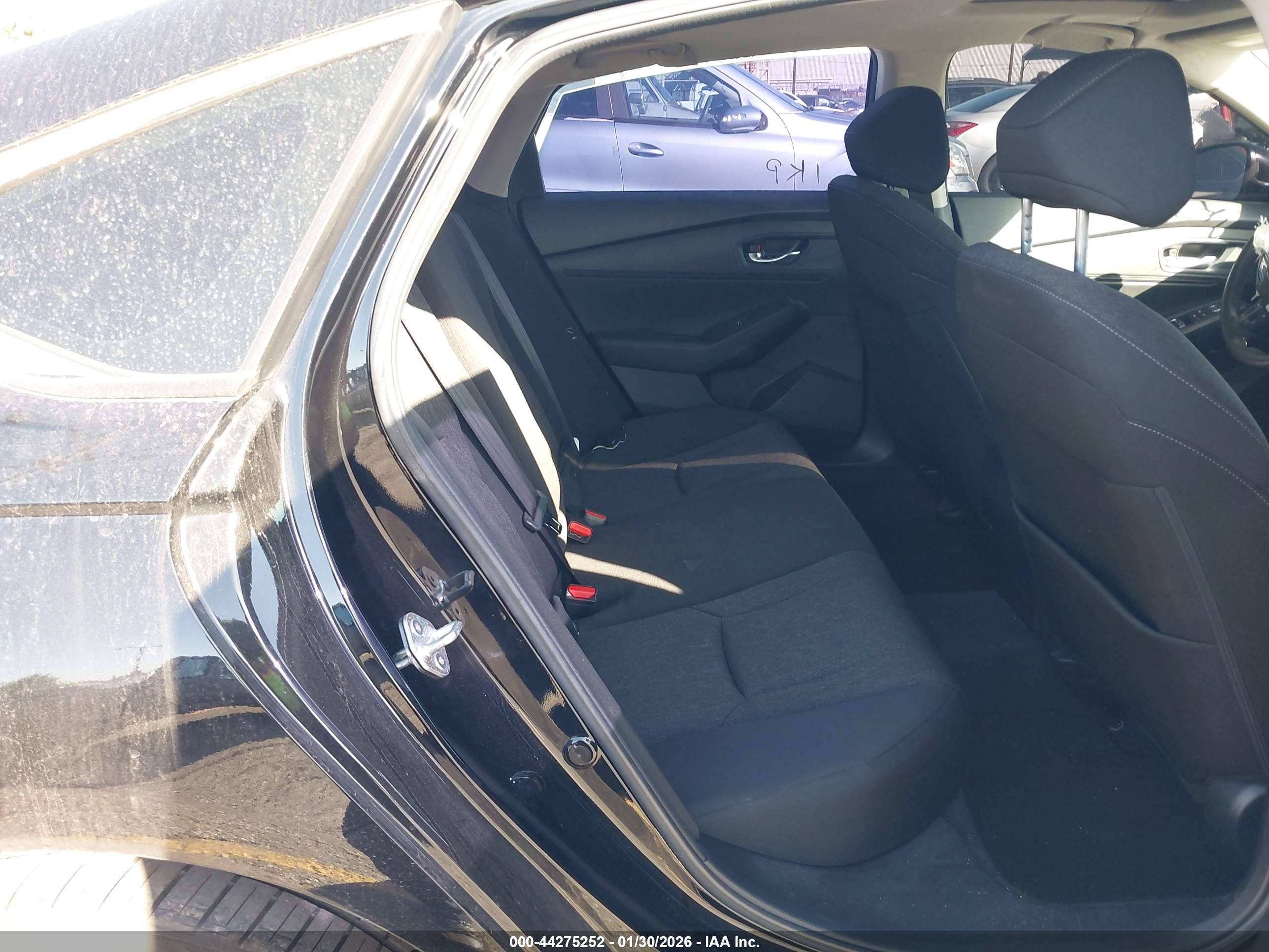 HONDA ACCORD image 8