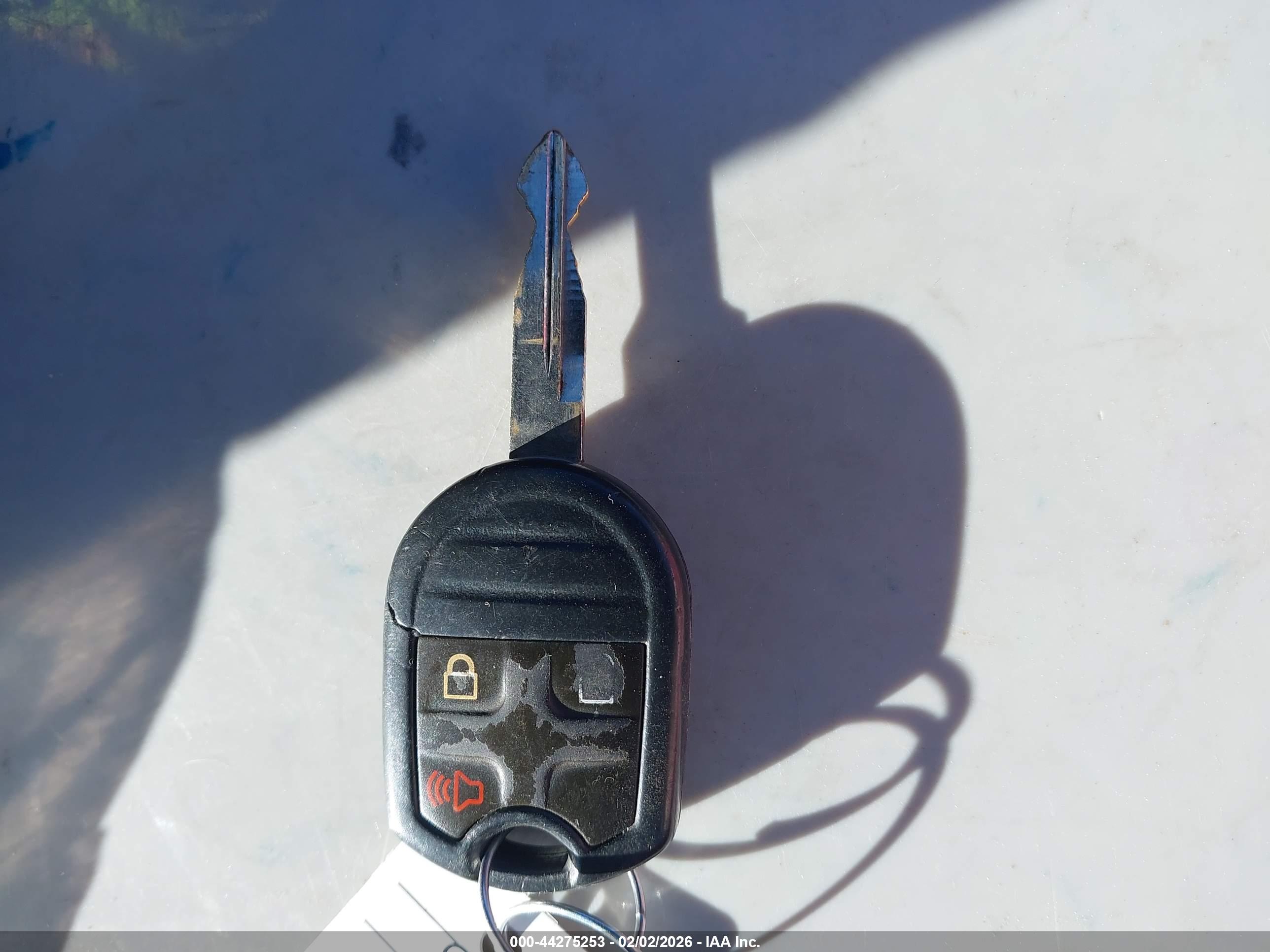 FORD EXPLORER image 11