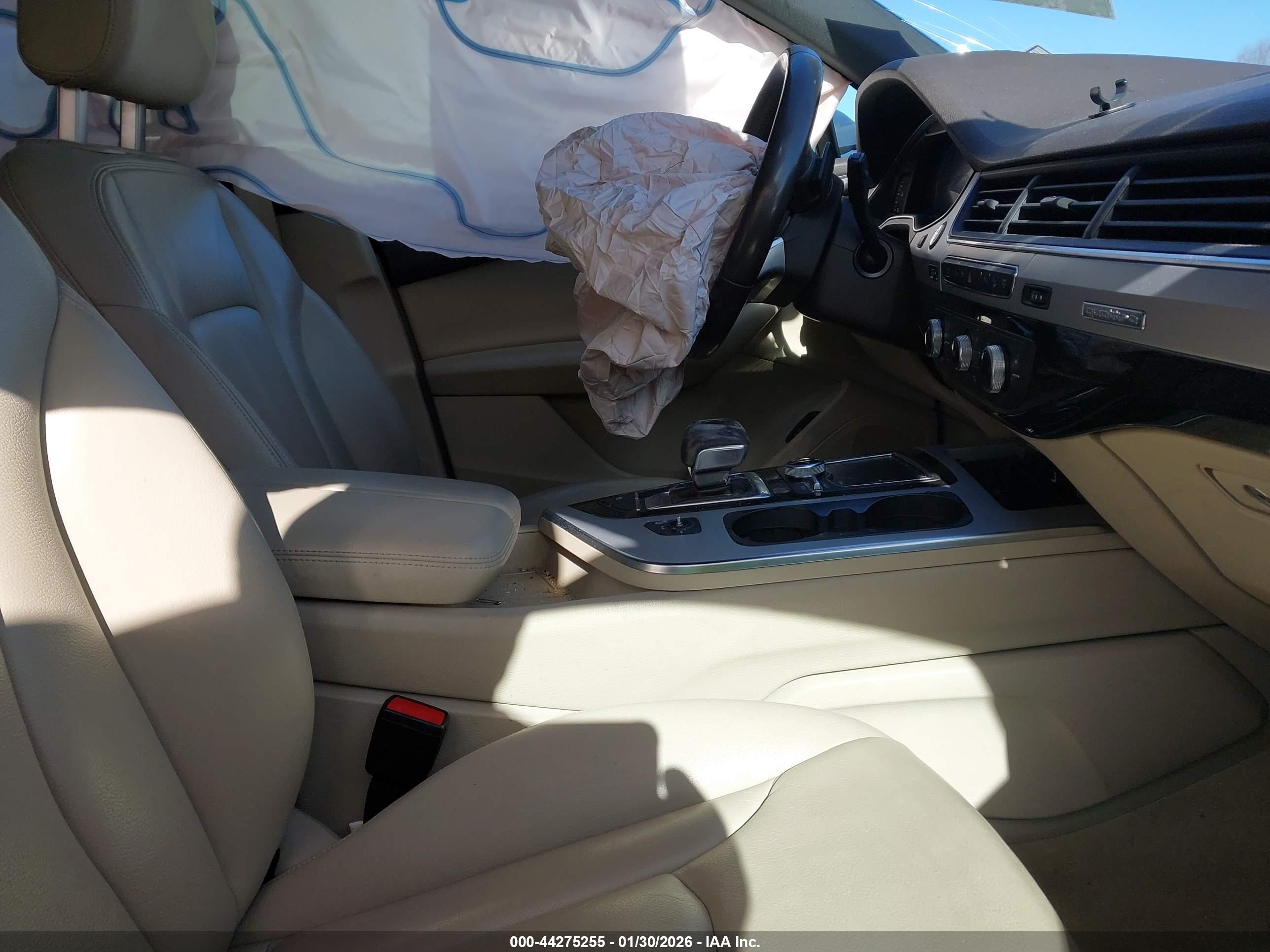 AUDI Q7 image 5