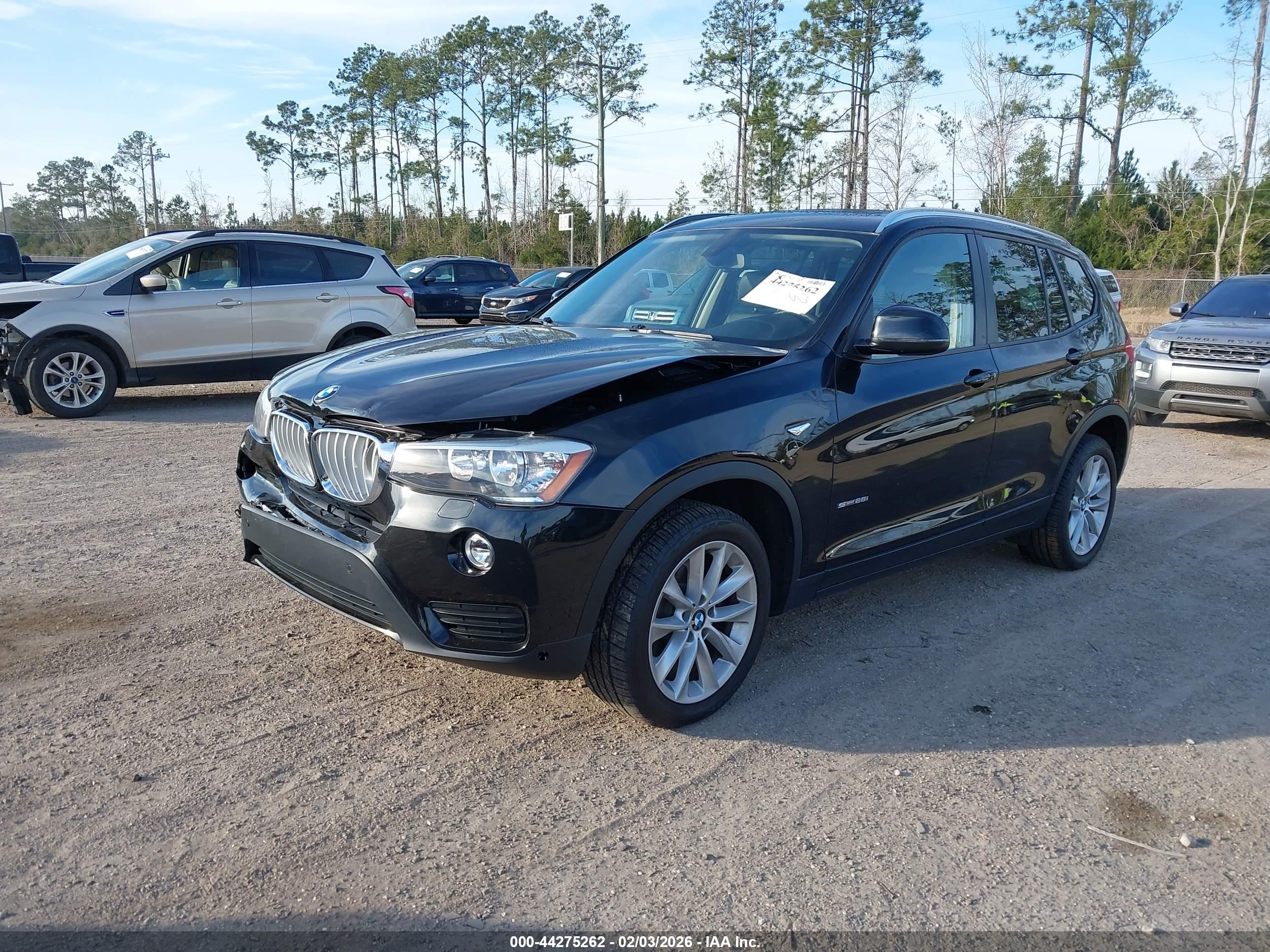 BMW X3 image 2